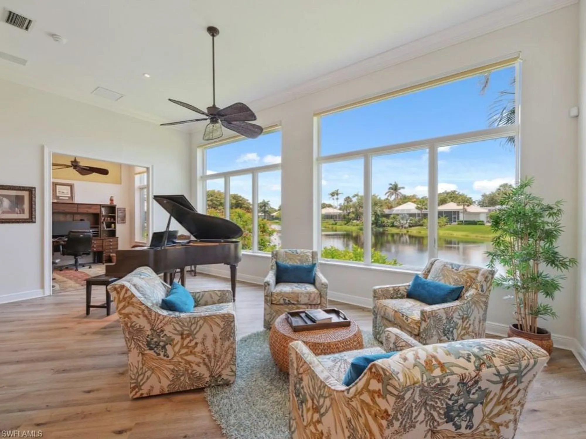 Property Slideshow image 14 of 50 | 27508 riverbank dr, Bonita Springs, FL, 34134