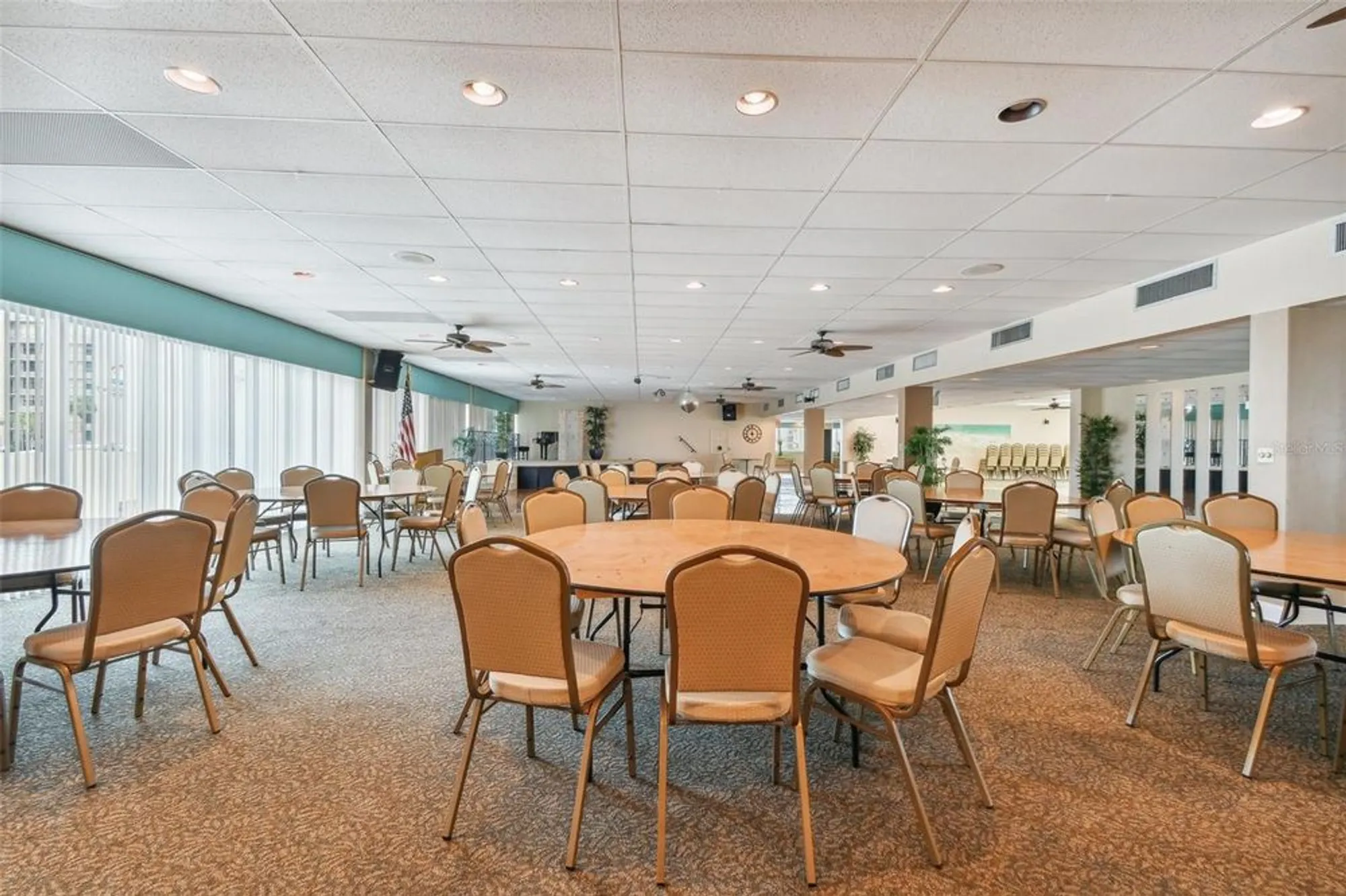 Property Slideshow image 91 of 93 | 7400 sun island dr 207, South Pasadena, FL, 33707