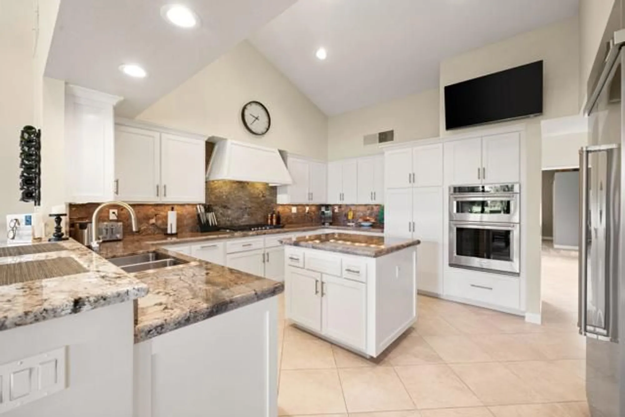 Property Slideshow image 18 of 73 | 55556 pinehurst, La Quinta, CA, 92253