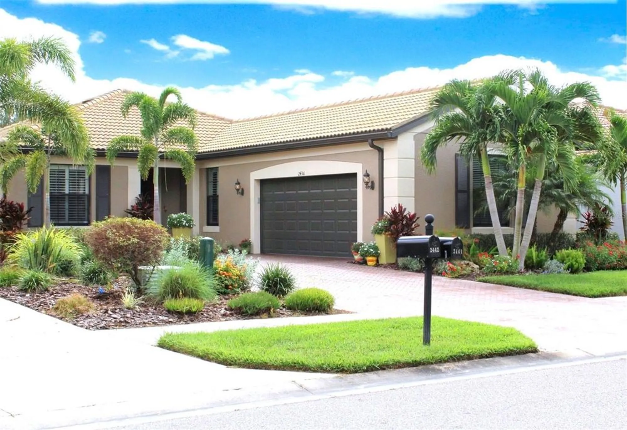 Property Slideshow image 4 of 100 | 2436 arugula dr, North Port, FL, 34289