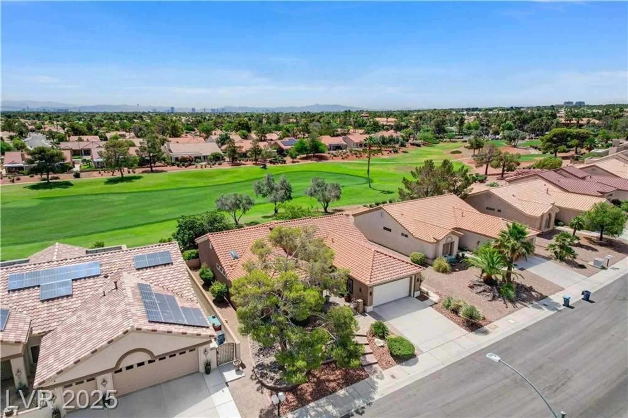 Property Slideshow image 66 of 80 | 2832 castle bar dr, Las Vegas, NV, 89134