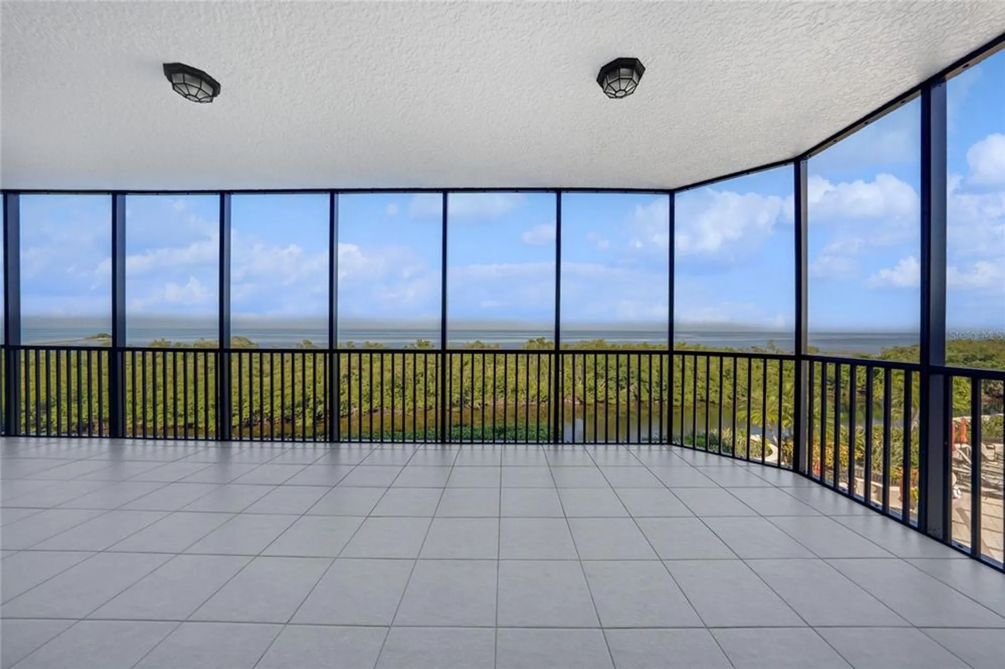 Property Slideshow image 20 of 65 | 3329 sunset key cir 308, Punta Gorda, FL, 33955