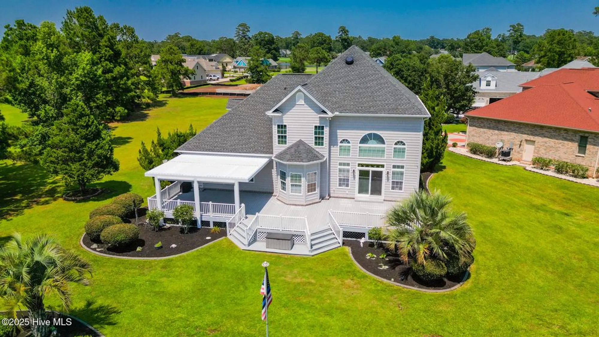 Property Slideshow image 2 of 72 | 569 fairburn ct, Calabash, NC, 28467