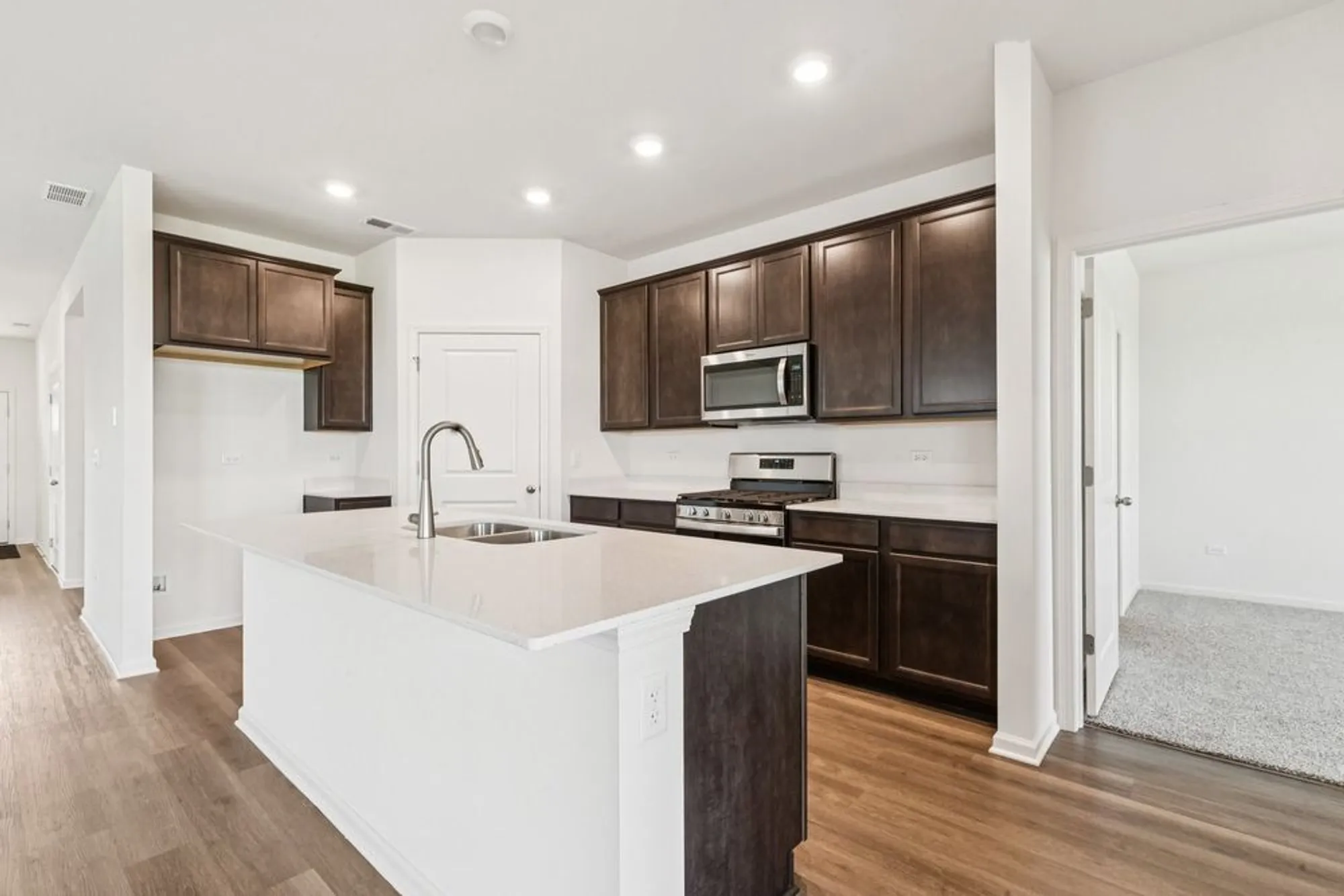 Property Slideshow image 17 of 39 | 2631 harnish dr, Algonquin, IL, 60102