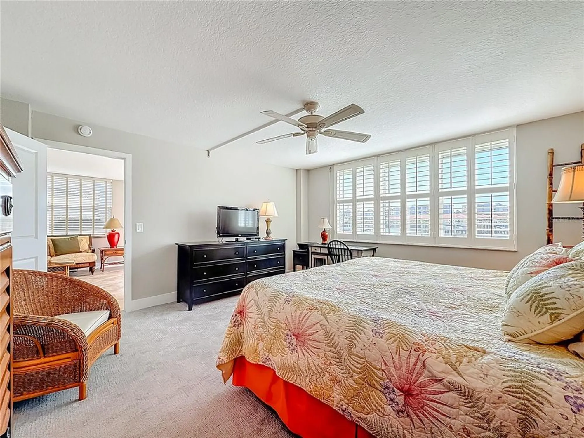 Property Slideshow image 19 of 65 | 7930 sun island dr 111, South Pasadena, FL, 33707