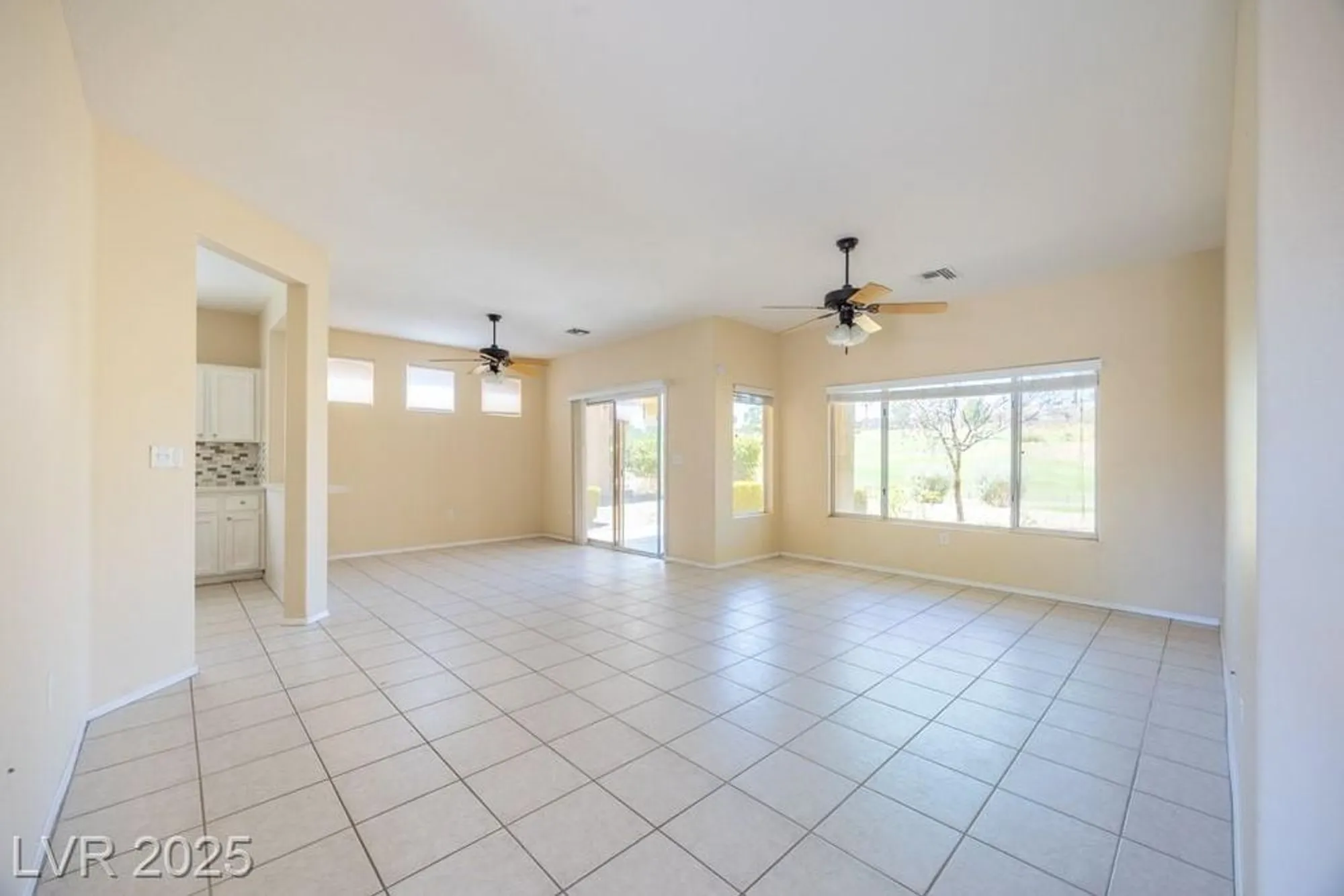 Property Slideshow image 6 of 36 | 2125 capestone st, Las Vegas, NV, 89134