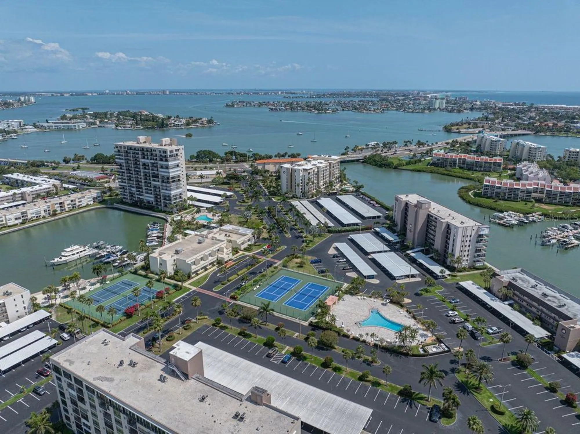 Property Slideshow image 61 of 80 | 7600 sun island dr 703, South Pasadena, FL, 33707