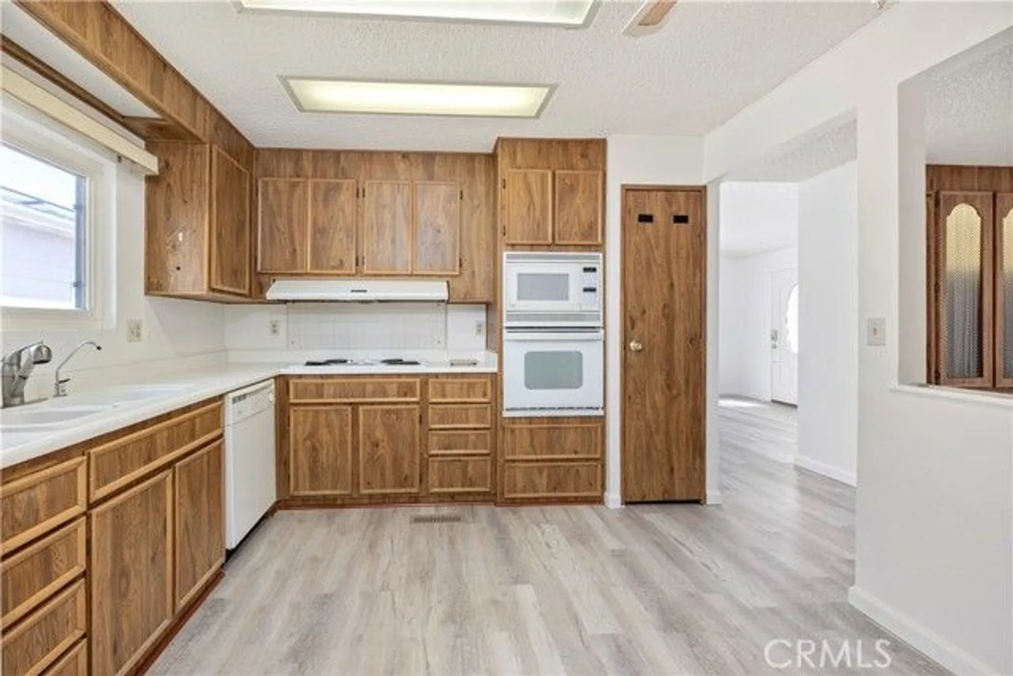 Property Slideshow image 12 of 34 | 2953 manzanita way, Hemet, CA, 92545