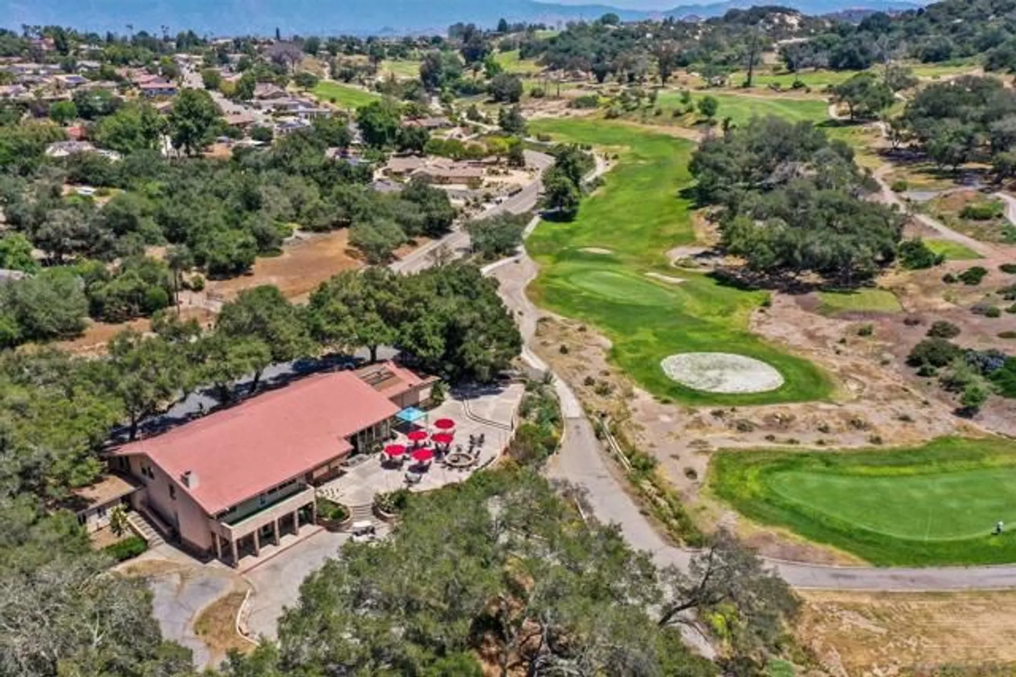 Property Slideshow image 25 of 34 | 10562 aspen gln, Escondido, CA, 92026