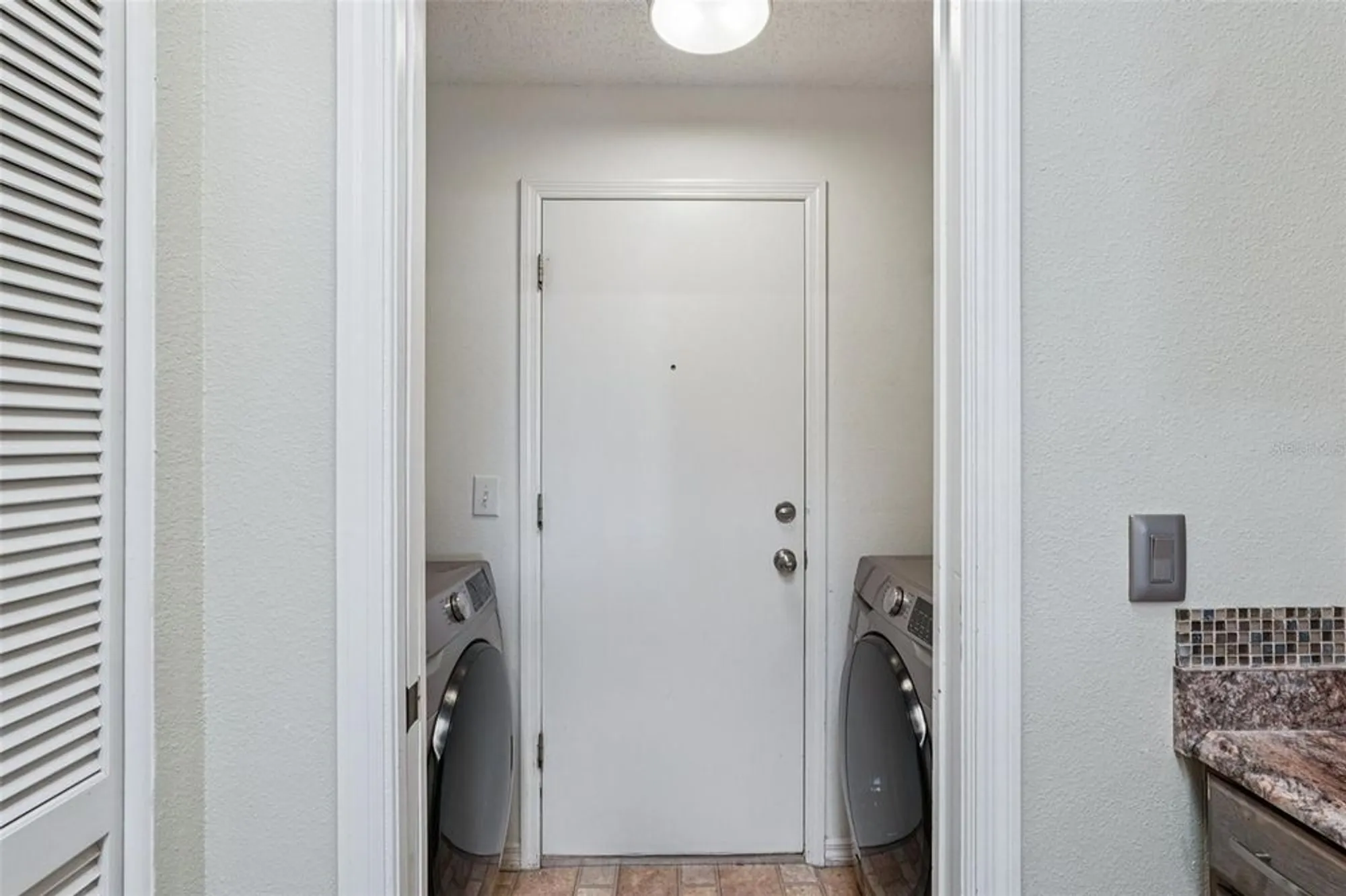 Property Slideshow image 13 of 55 | 2411 nantucket harbor loop, Sun City Center, FL, 33573