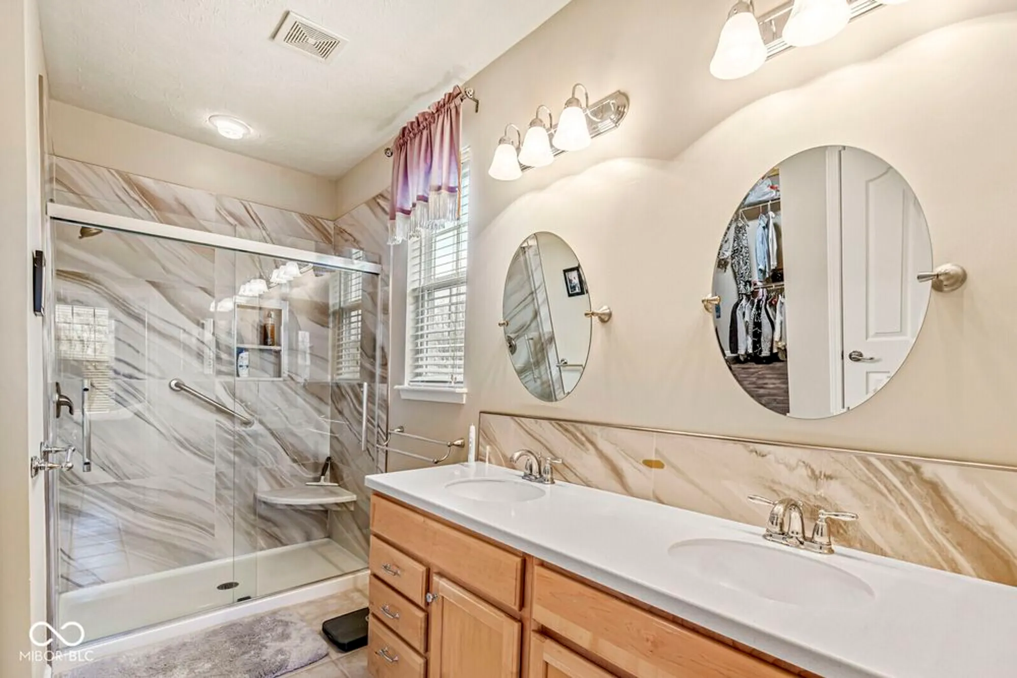 Property Slideshow image 26 of 29 | 15282 trebbiano dr, Fishers, IN, 46037
