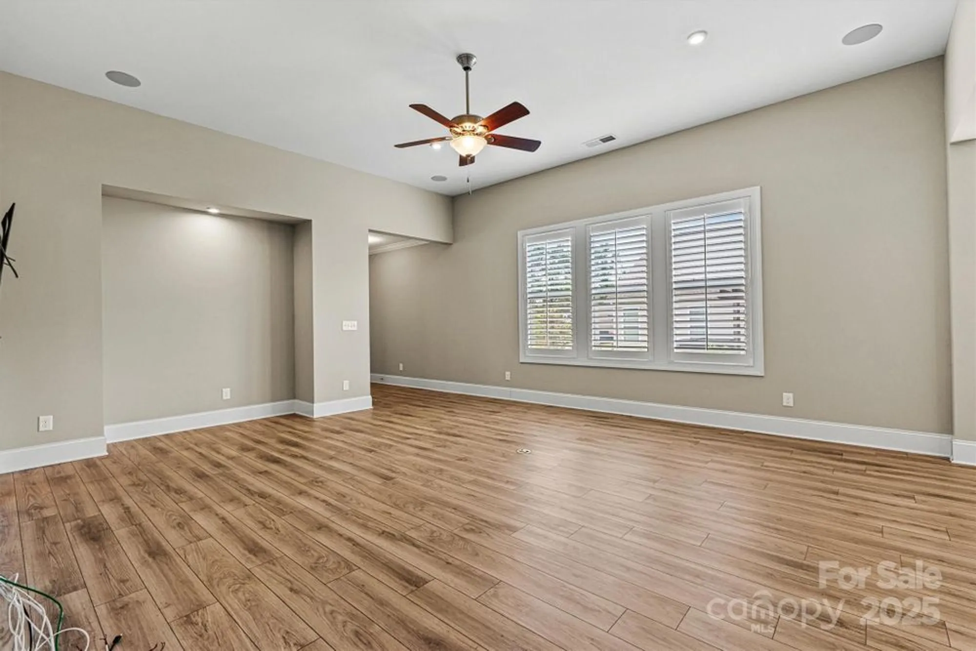 Property Slideshow image 9 of 48 | 7362 overjoyed crossing, Charlotte, NC, 28215