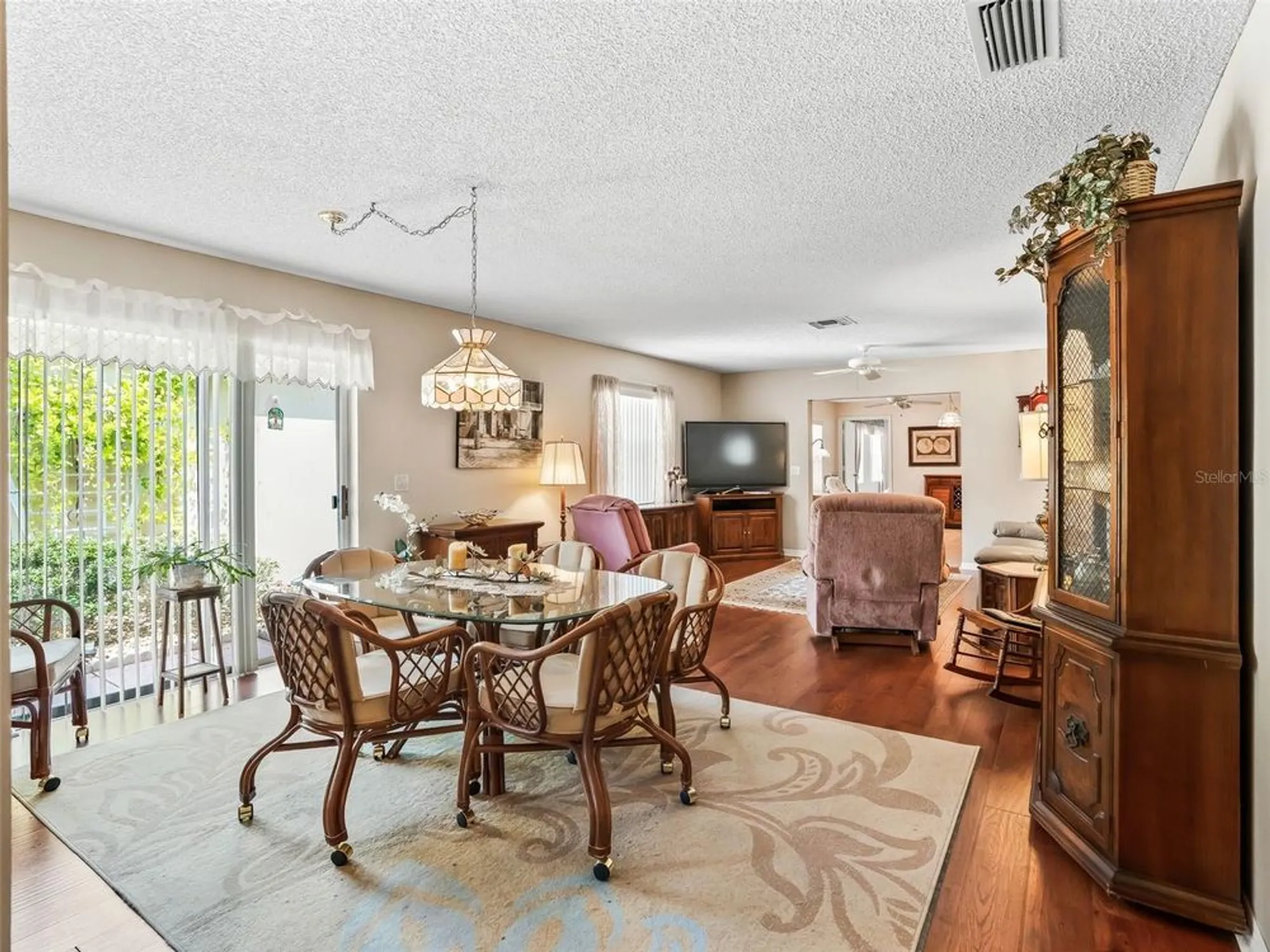 Property Slideshow image 3 of 28 | 1019 avalon ave, The Villages, FL, 32159