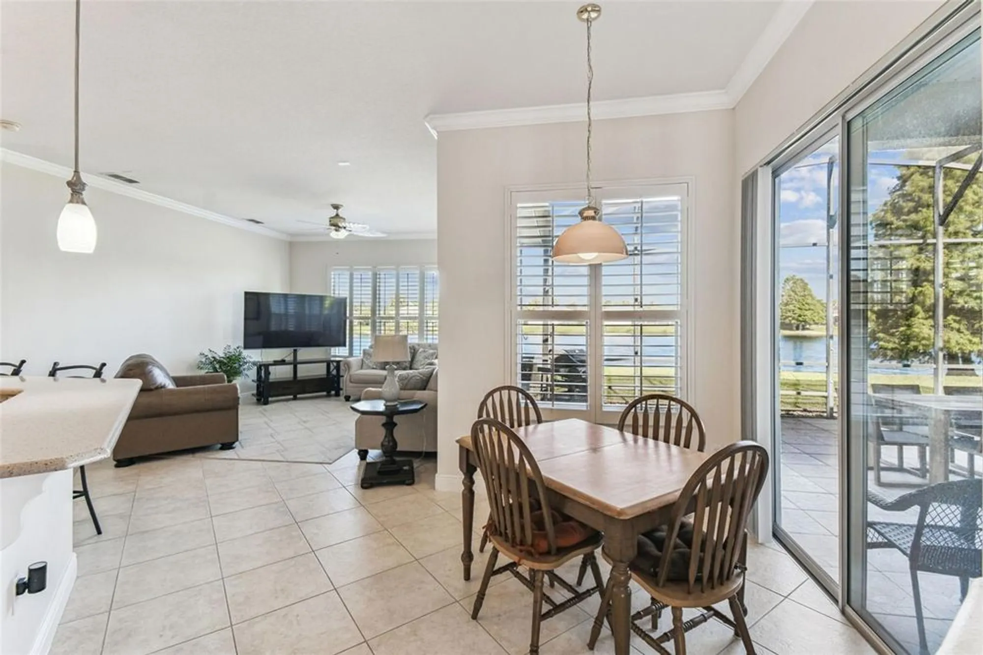 Property Slideshow image 11 of 49 | 722 shorehaven dr, Kissimmee, FL, 34759