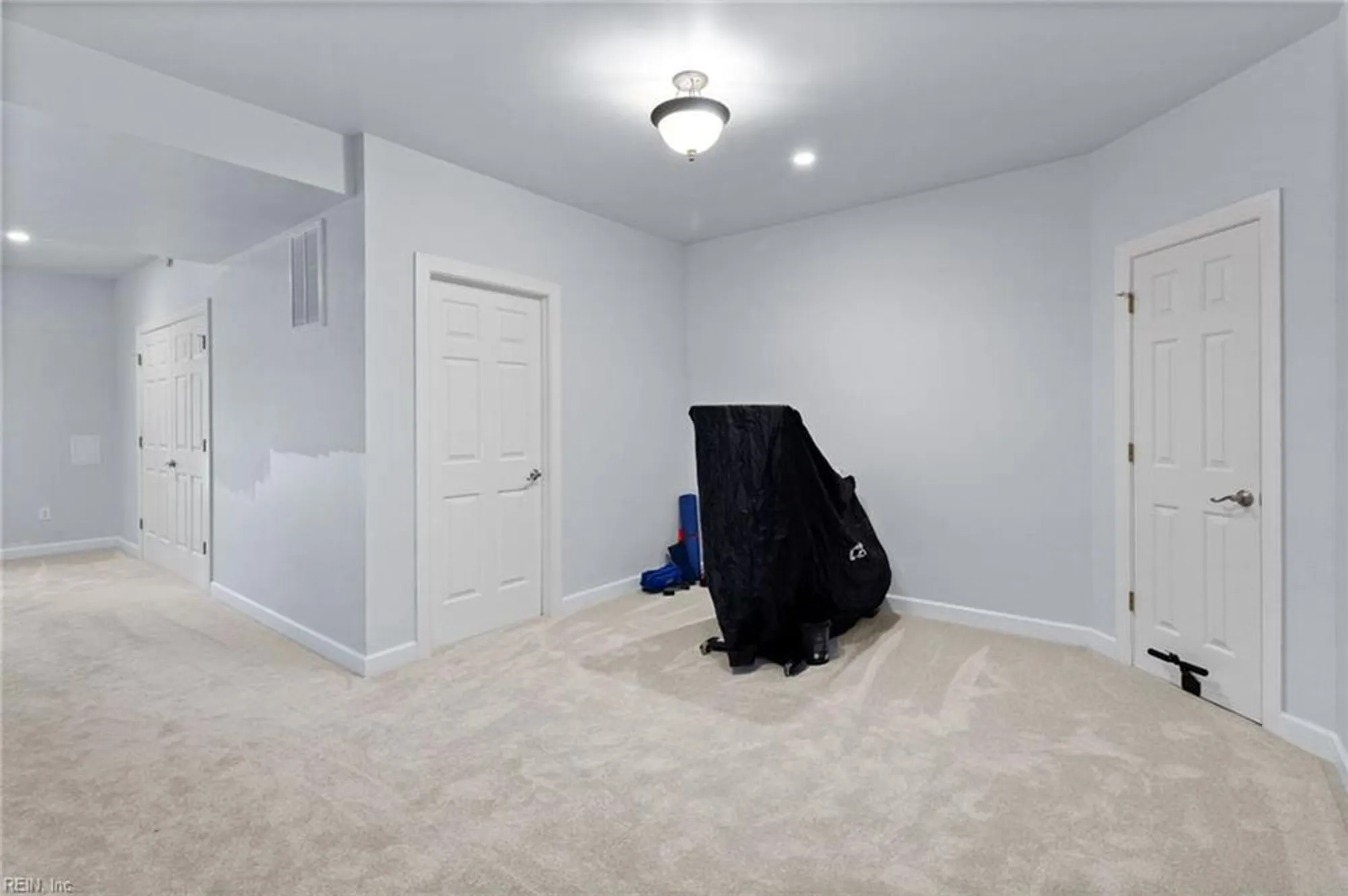 Property Slideshow image 35 of 45 | 147 country club dr, Williamsburg, VA, 23188