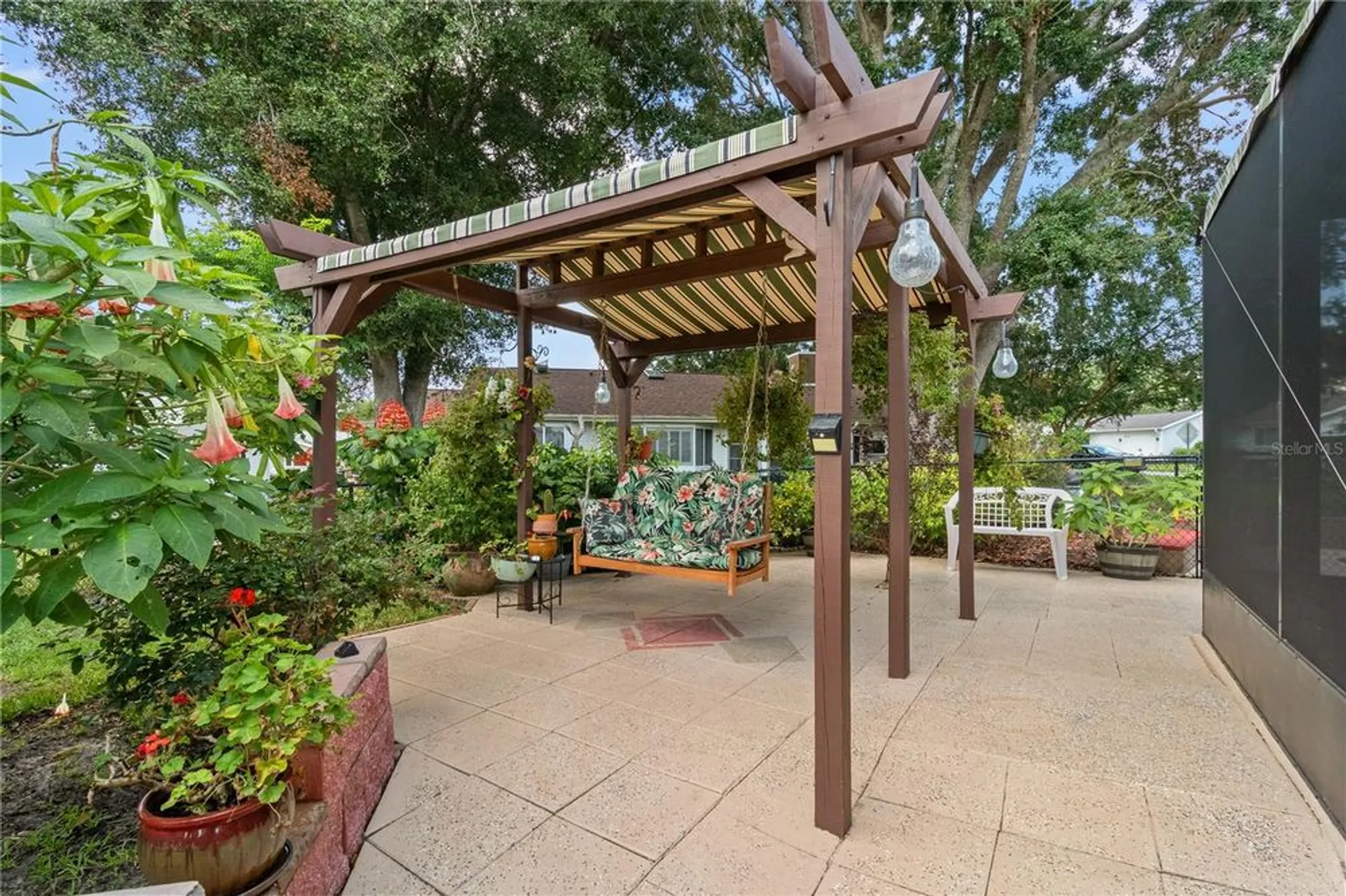 Property Slideshow image 4 of 55 | 8870 sw 115th st, Ocala, FL, 34481
