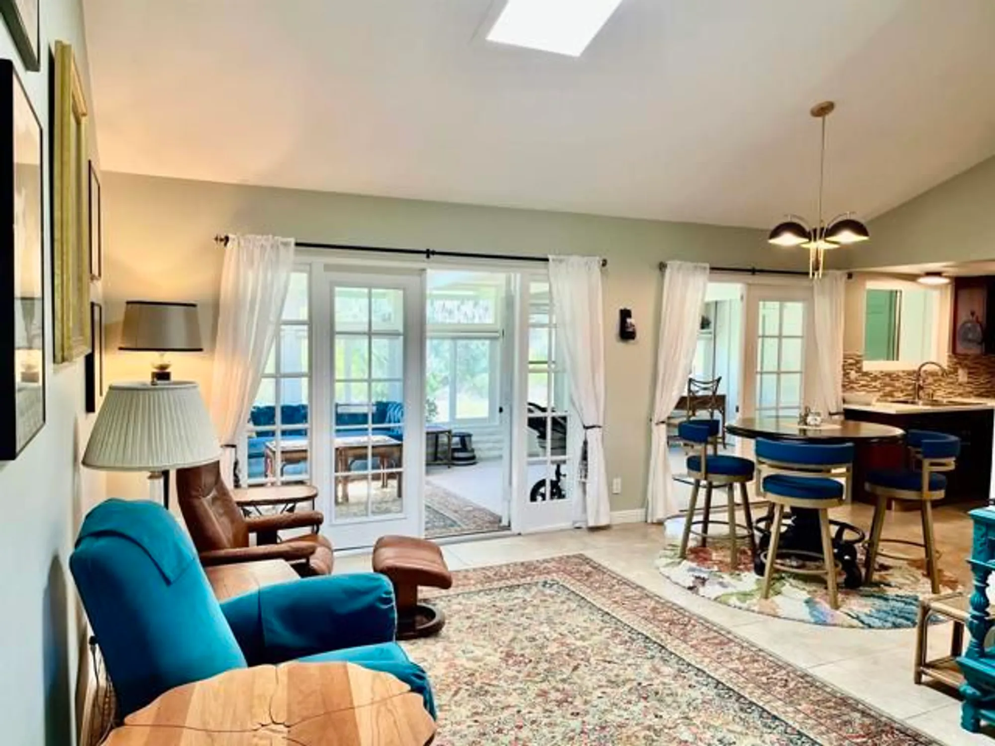 Property Slideshow image 11 of 15 | 3760 vista campana s unit 15, Oceanside, CA, 92057