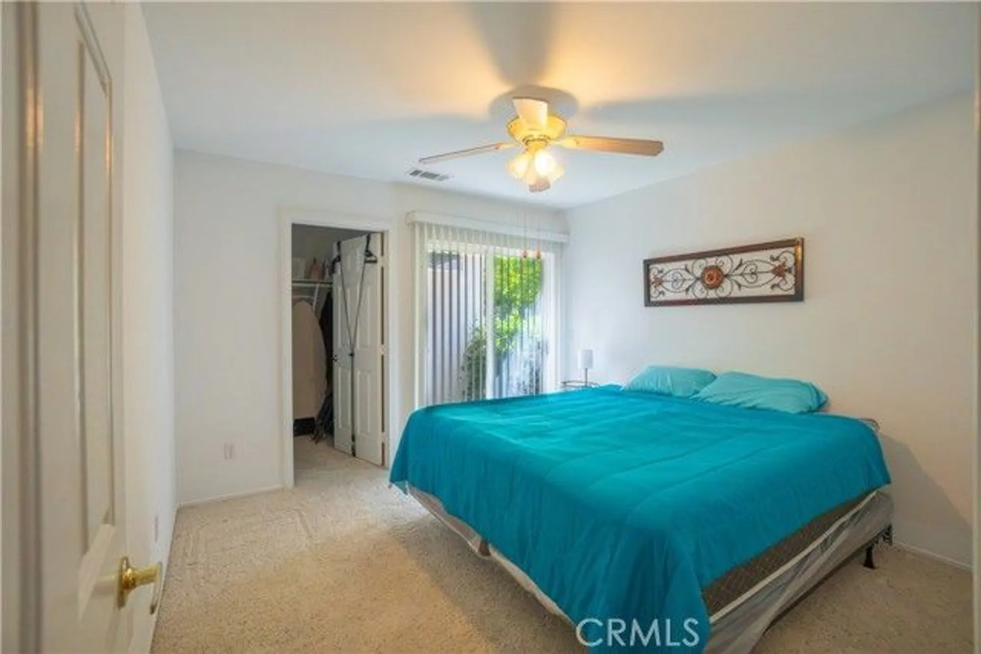 Property Slideshow image 14 of 27 | 19078 stoddard way, Apple Valley, CA, 92308