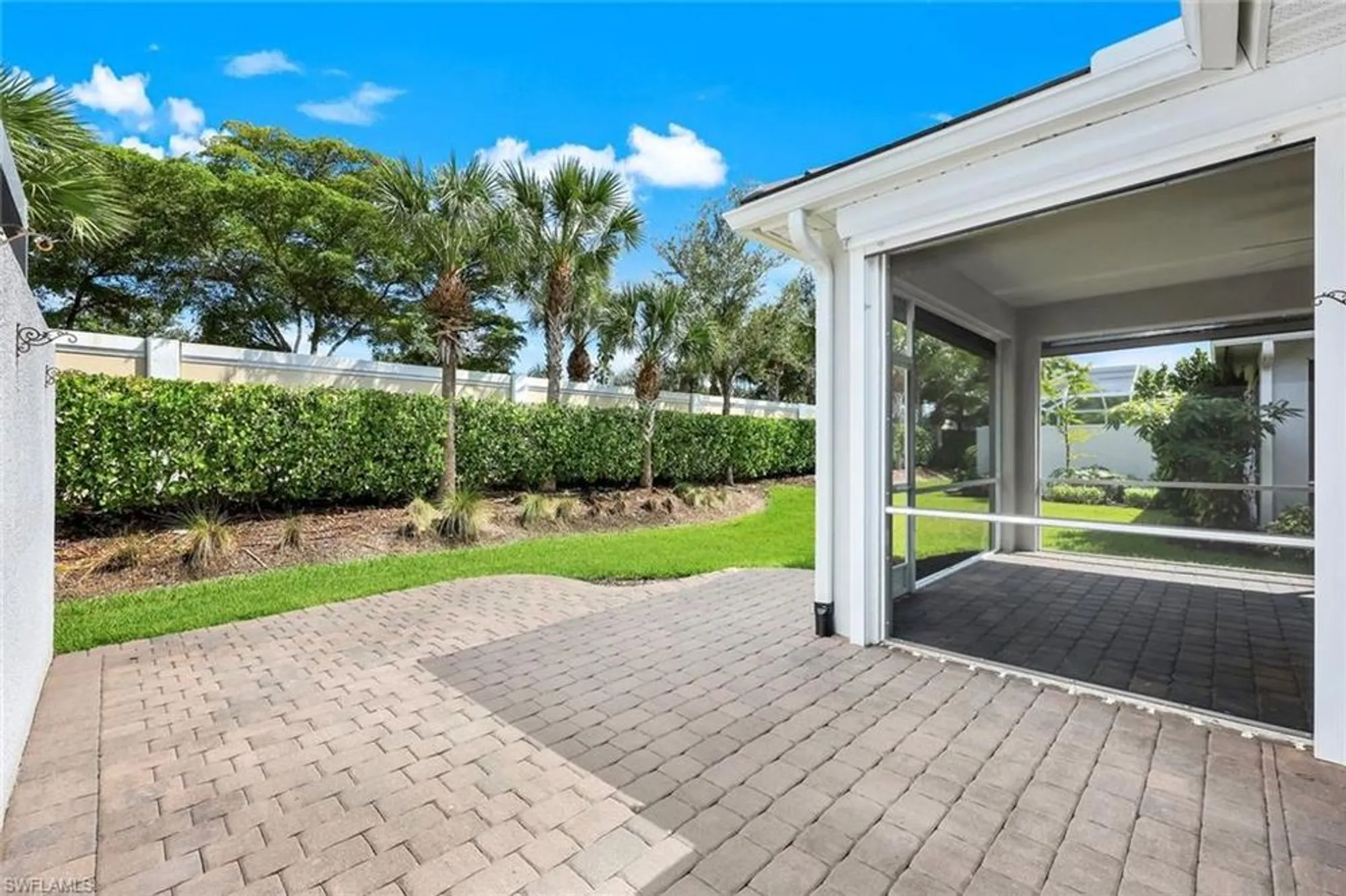 Property Slideshow image 20 of 28 | 20005 parrot key ct, Estero, FL, 33928