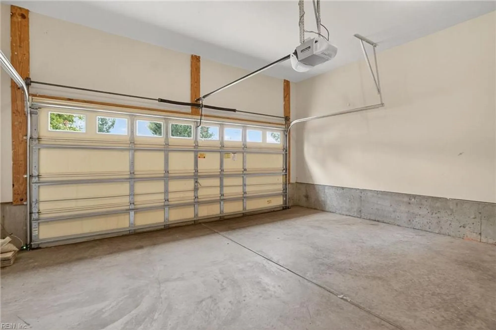 Property Slideshow image 43 of 46 | 4312 pond st, Williamsburg, VA, 23188