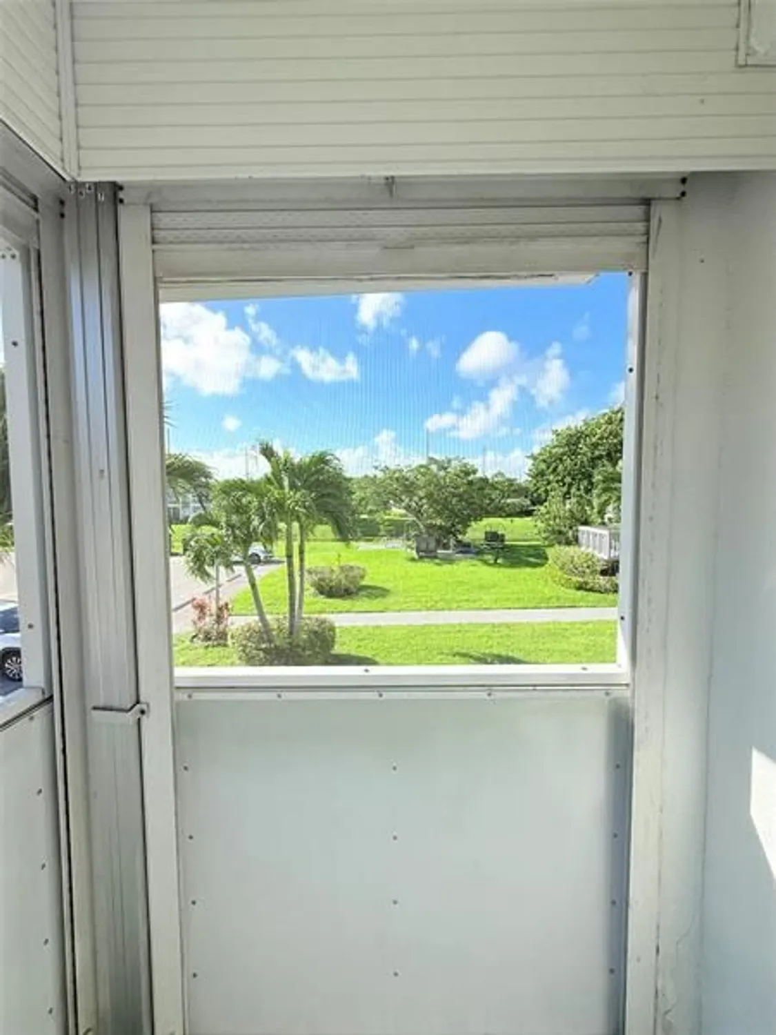 Property Slideshow image 22 of 34 | 204 oakridge m # 204, Deerfield Beach, FL, 33442