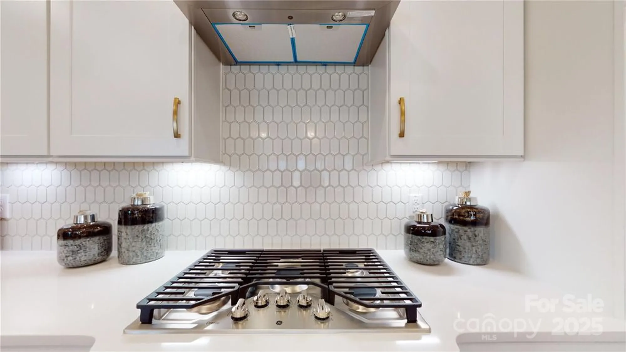 Property Slideshow image 4 of 37 | 1043 wylie falls ln, York, SC, 29745