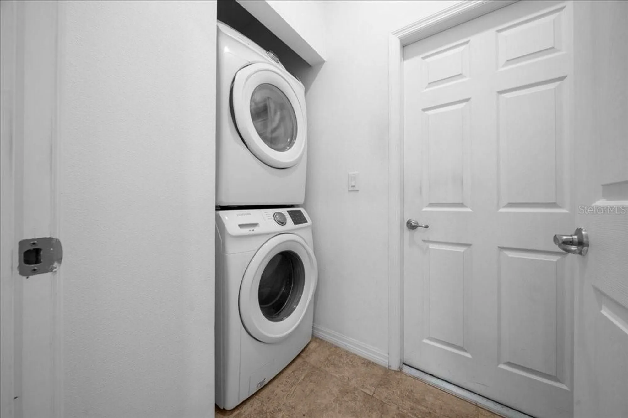 Property Slideshow image 21 of 25 | 8334 sw 79th cir, Ocala, FL, 34476