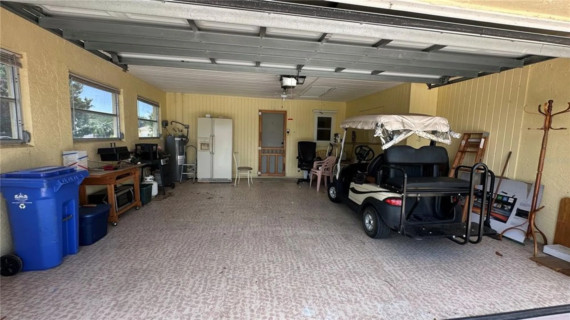 Property Slideshow image 20 of 20 | 205 strongbow ct, Sun City Center, FL, 33573