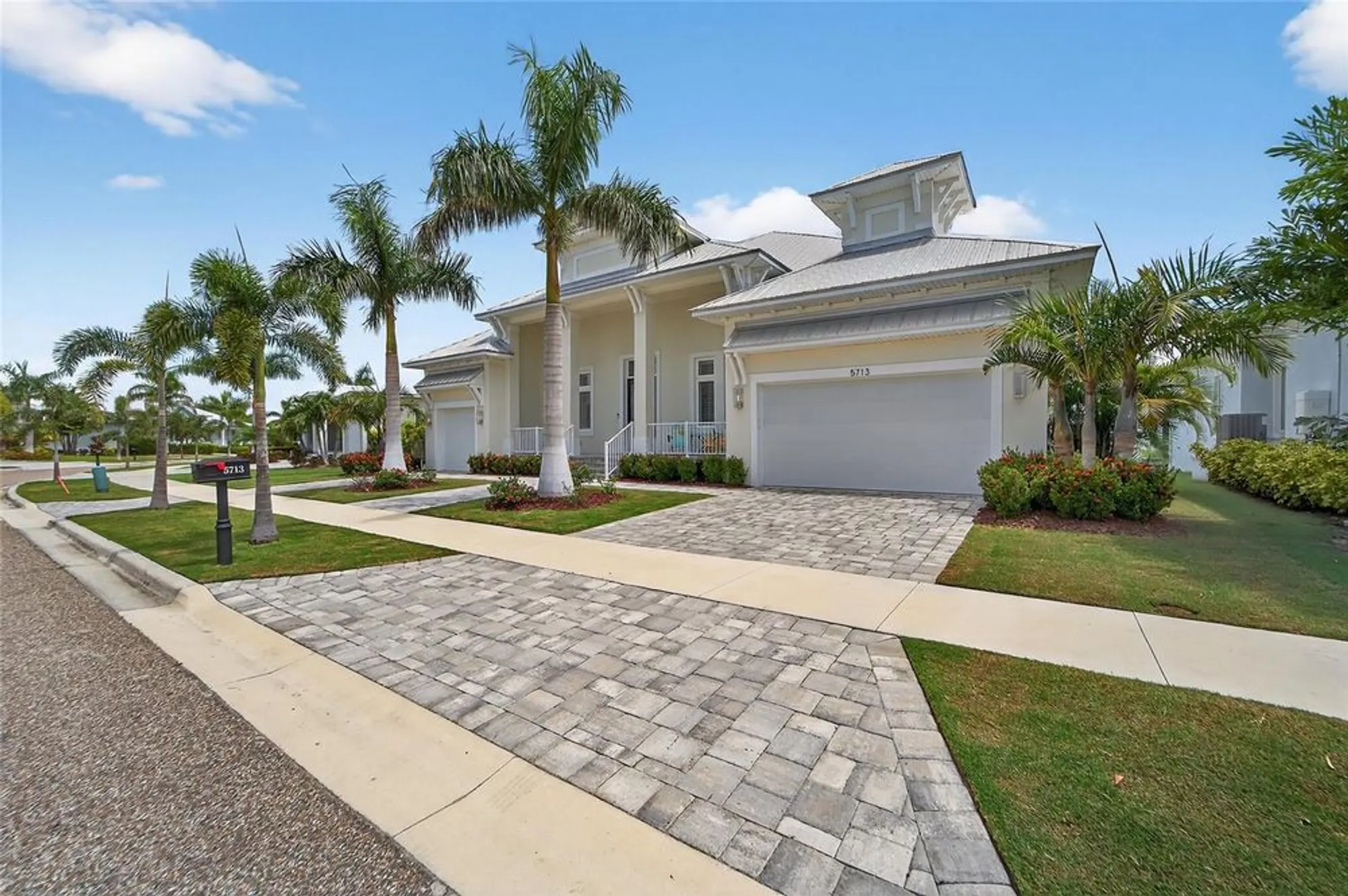 Property Slideshow image 26 of 100 | 5713 tybee island dr, Apollo Beach, FL, 33572