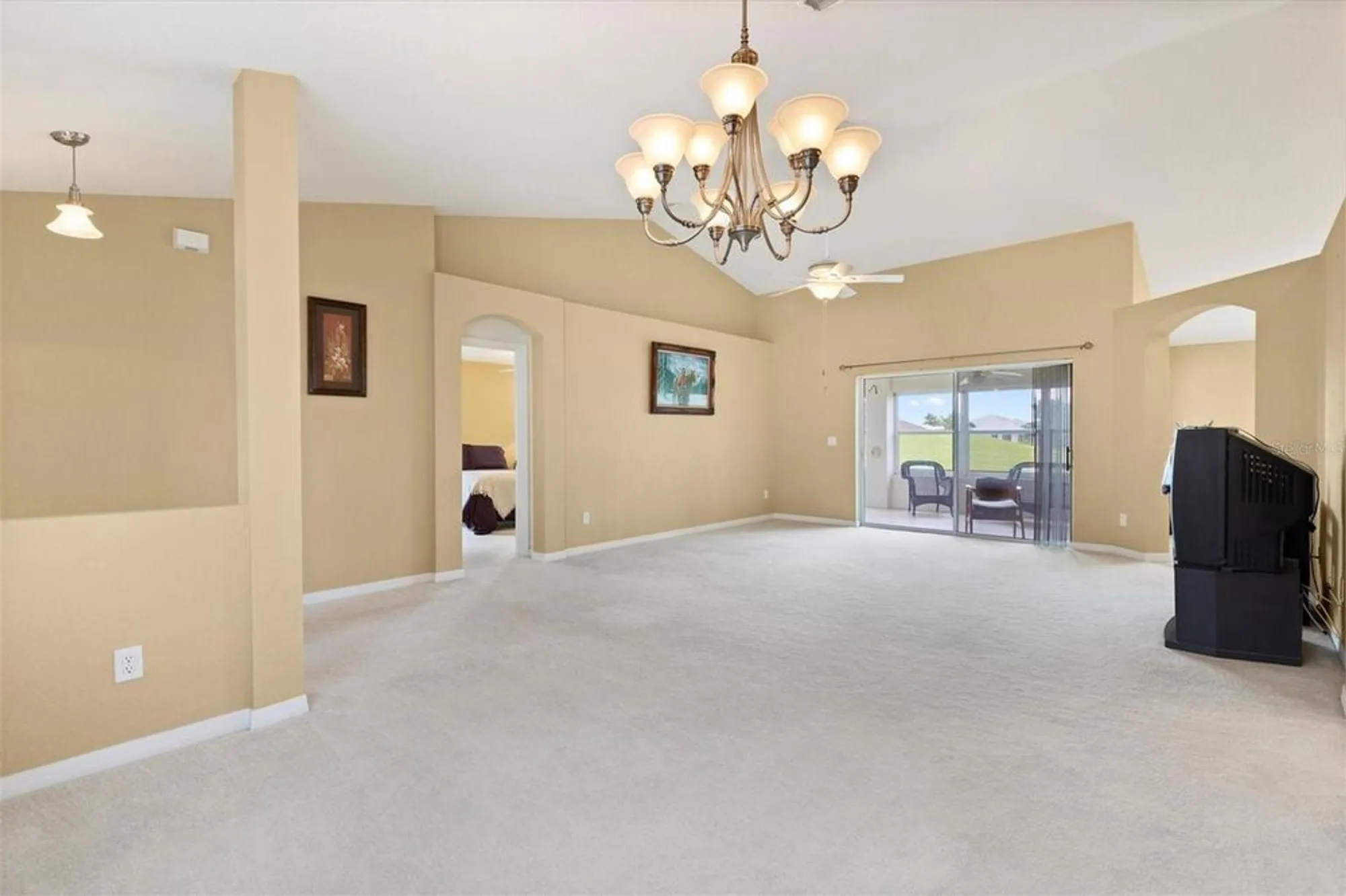 Property Slideshow image 9 of 43 | 17083 se 115th terrace rd, Summerfield, FL, 34491