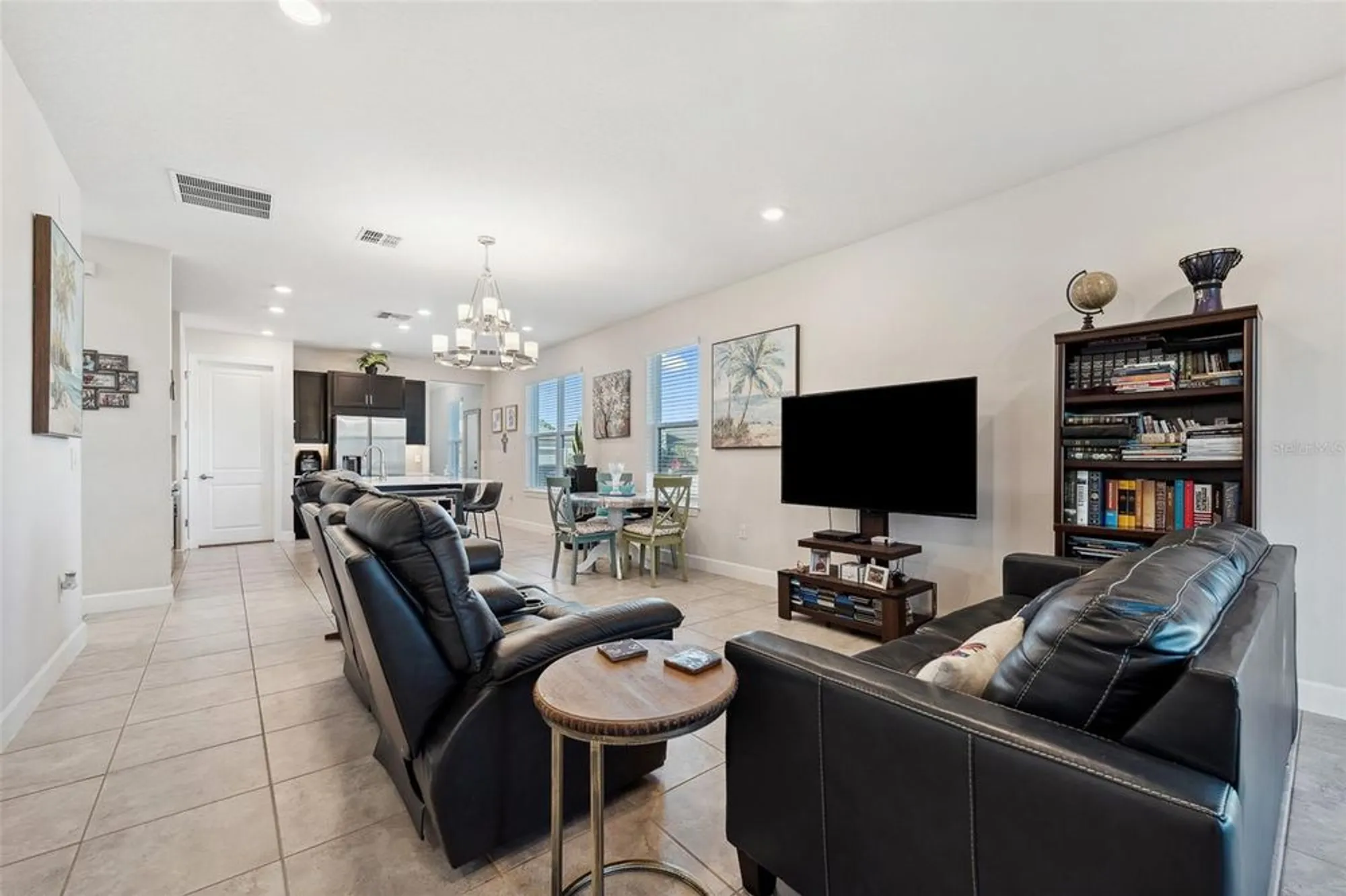 Property Slideshow image 15 of 44 | 188 olympus way, Kissimmee, FL, 34759