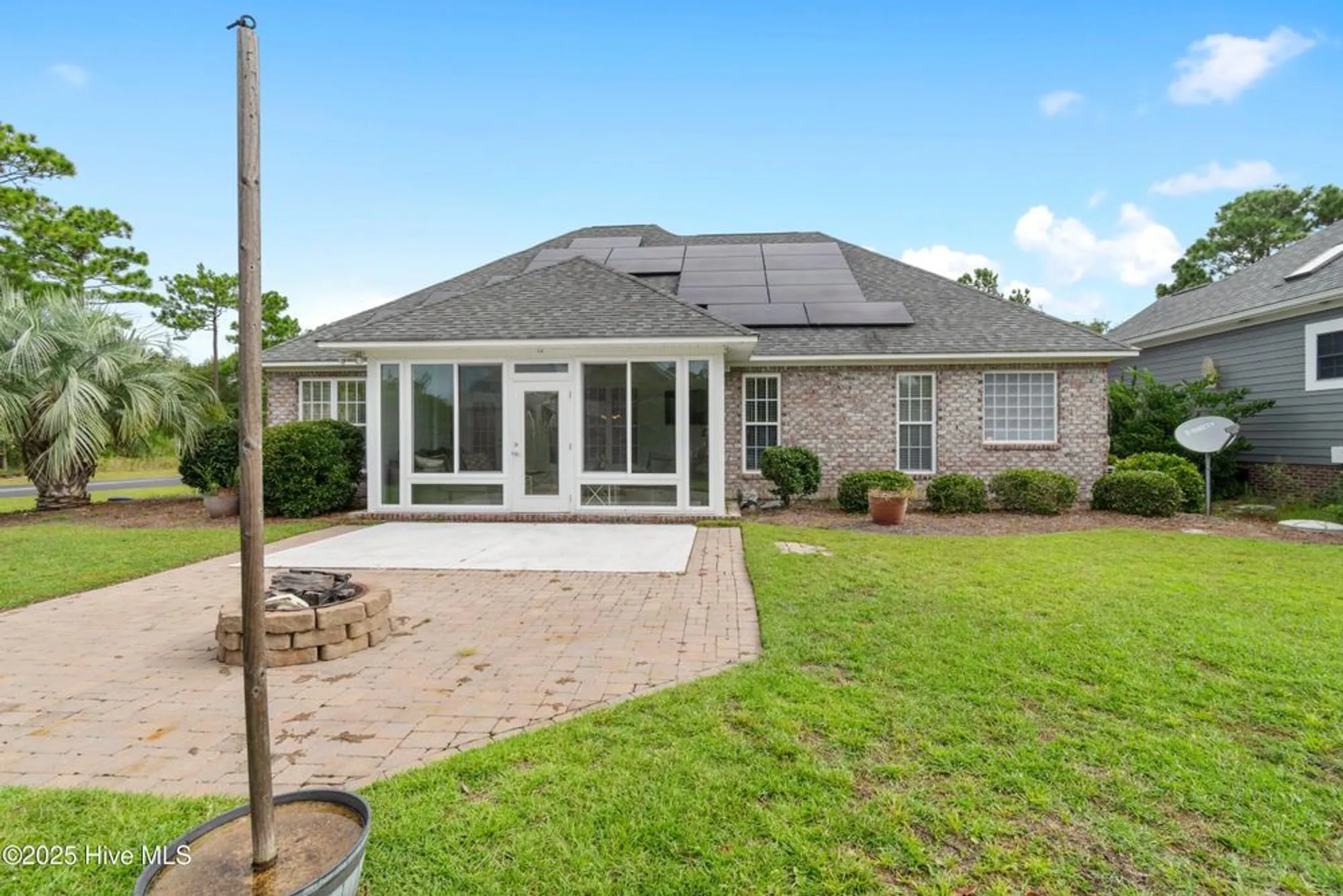 Property Slideshow image 13 of 48 | 3785 club cottage dr, Southport, NC, 28461