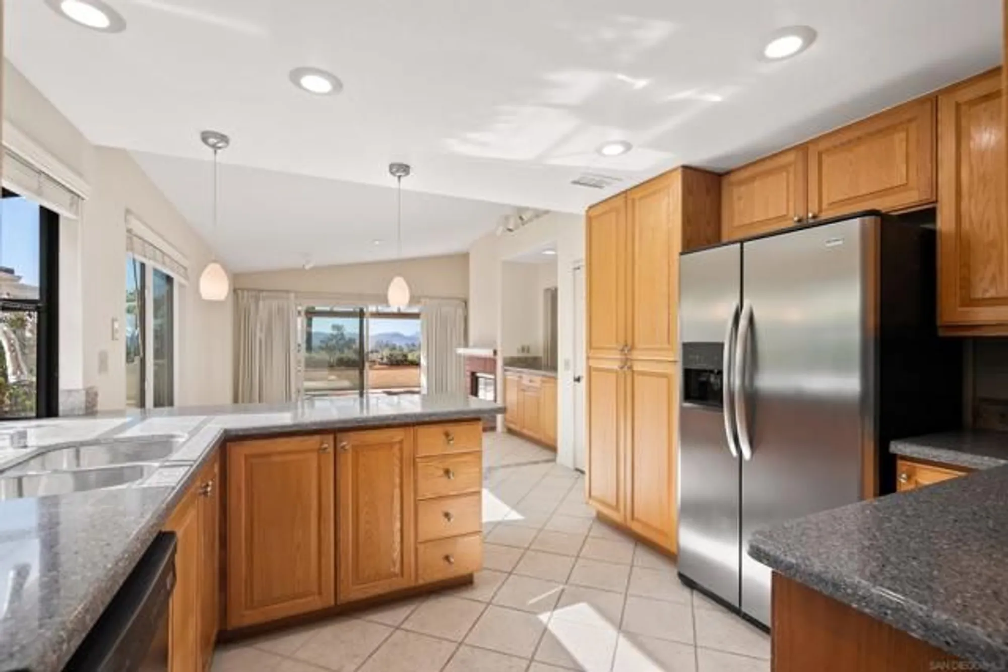 Property Slideshow image 23 of 51 | 18113 calle estepona, San Diego, CA, 92128
