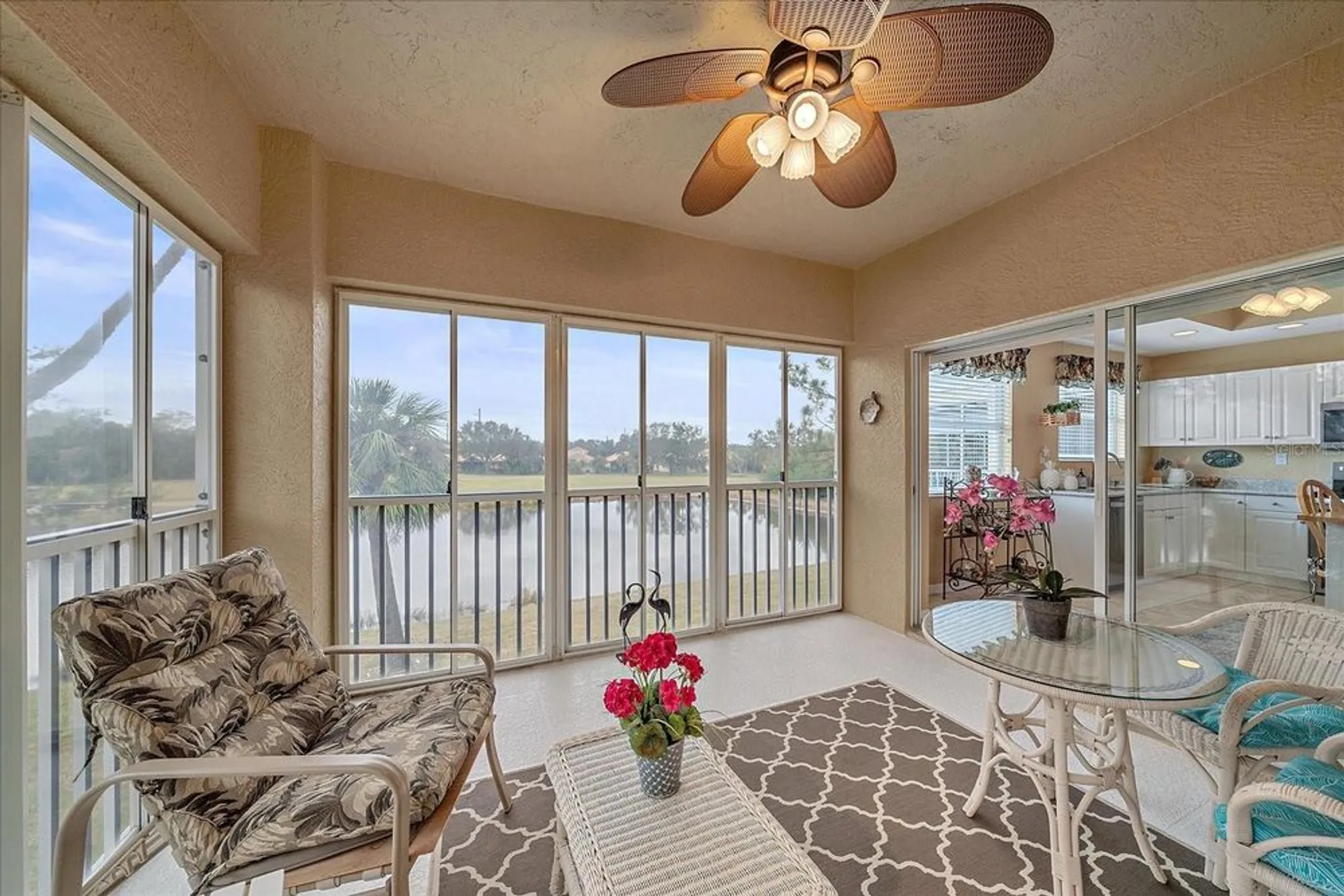 Property Slideshow image 25 of 44 | 6334 grand oak cir 201, Bradenton, FL, 34203