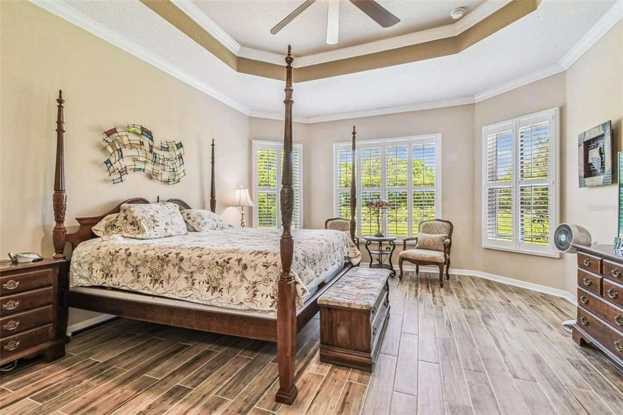 Property Slideshow image 4 of 53 | 16301 garnet glen pl, Wimauma, FL, 33598