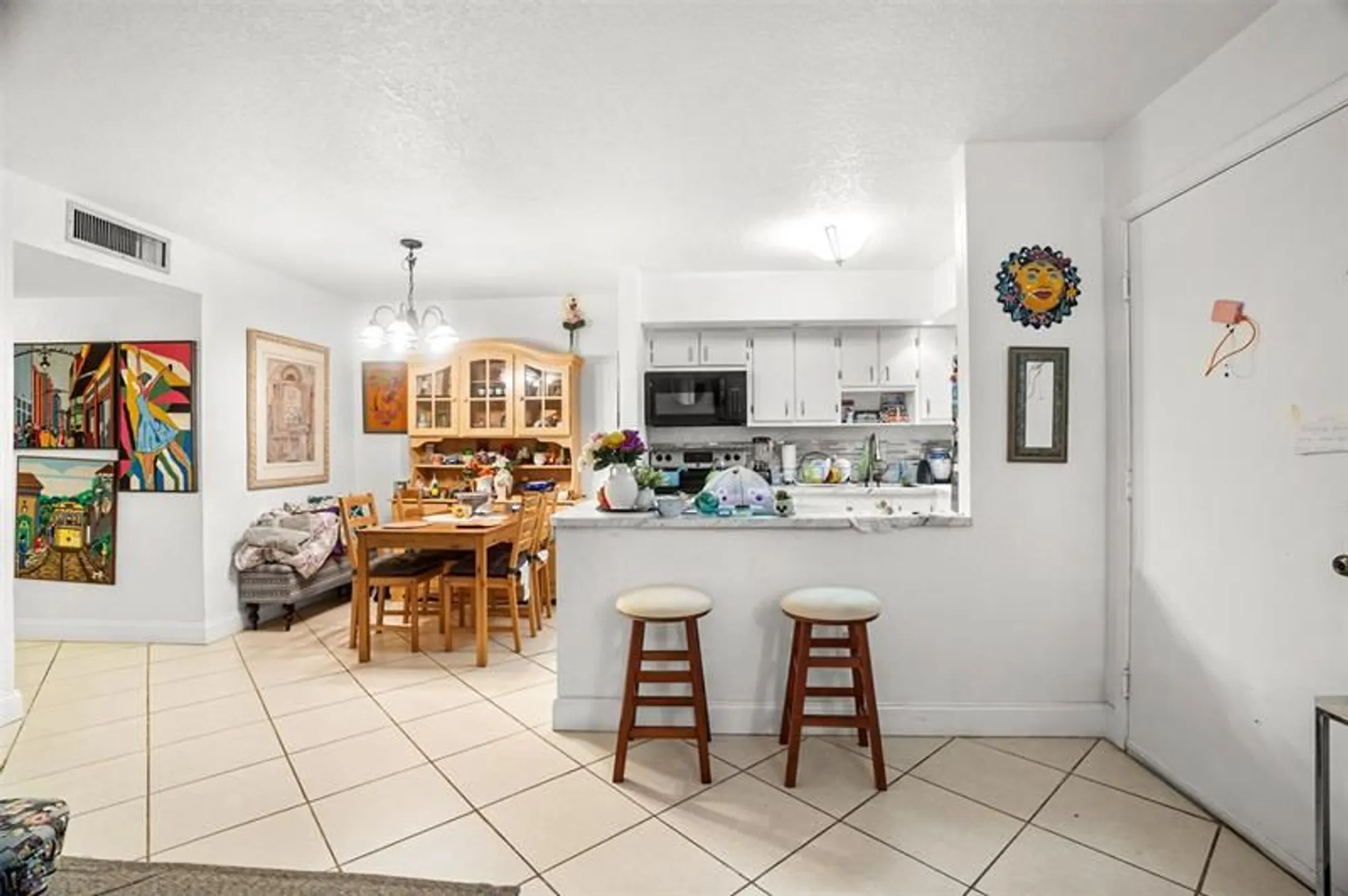 Property Slideshow image 9 of 28 | 7759 ashmont cir # 103, Tamarac, FL, 33321