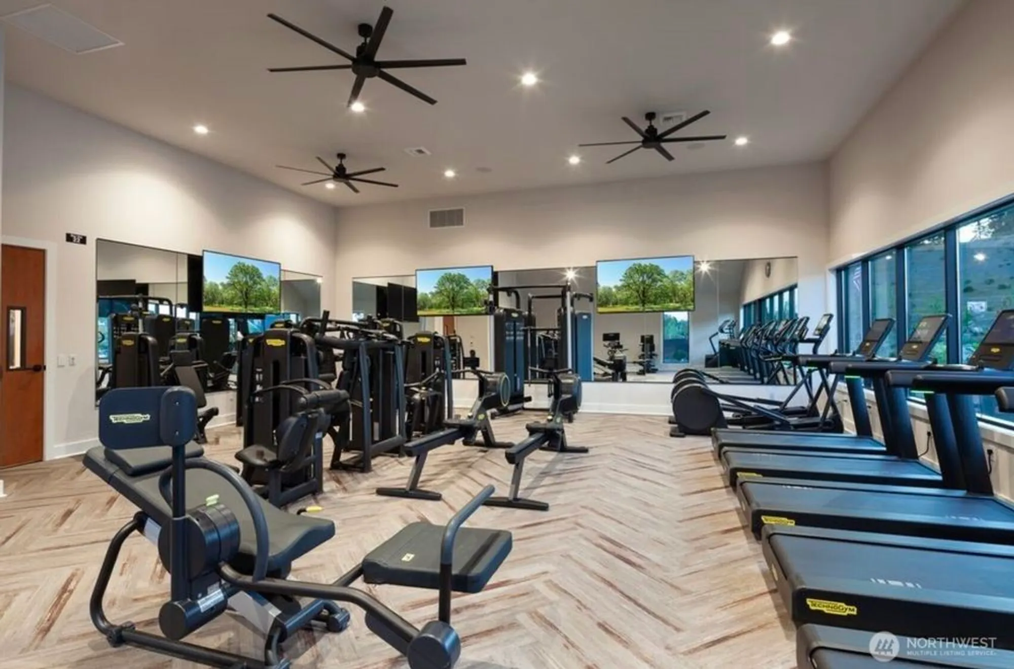 Property Slideshow image 37 of 40 | 3310 okanogan ct, Lacey, WA, 98513