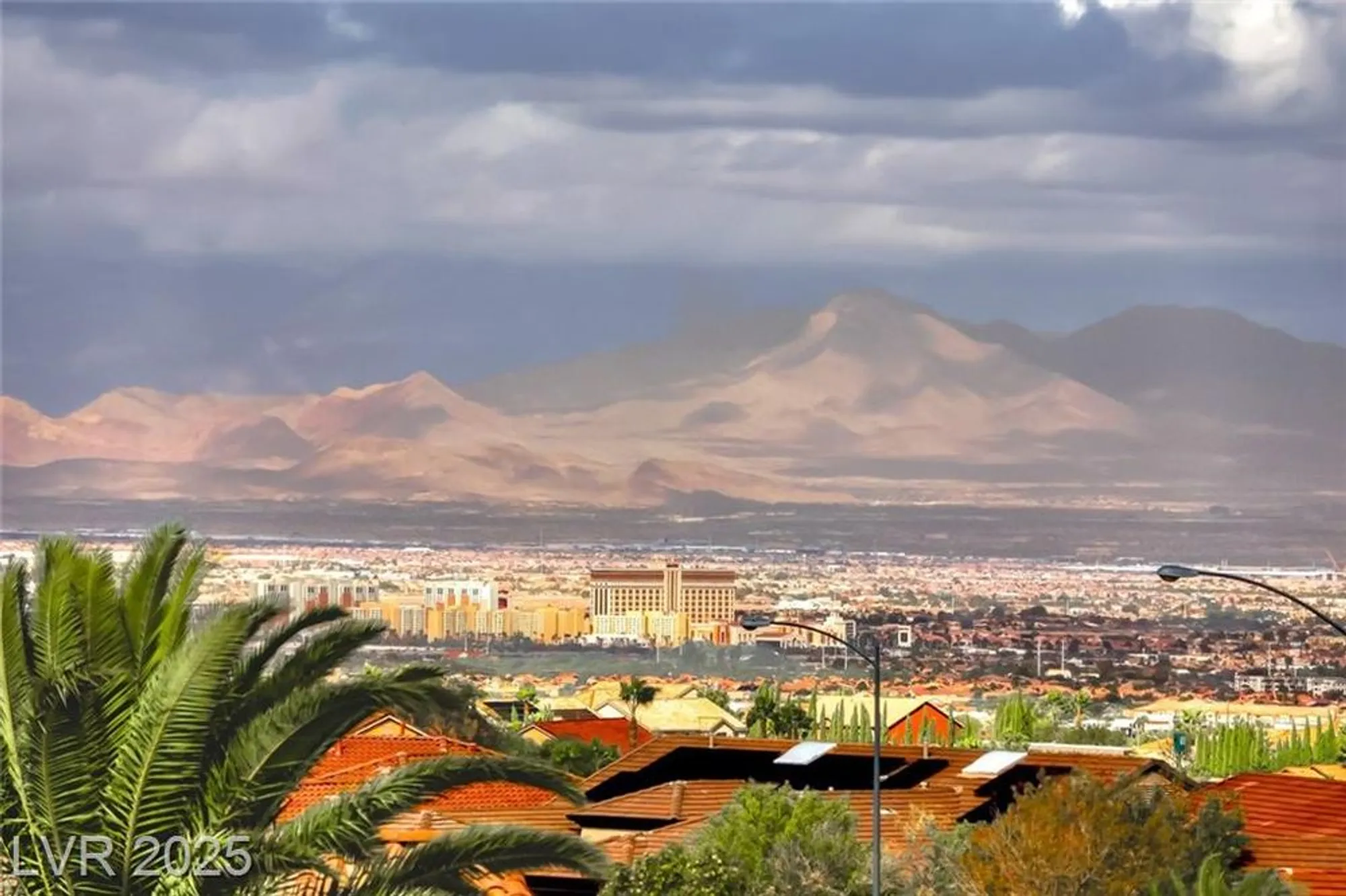 Property Slideshow image 44 of 56 | 1601 wellington springs ave, Henderson, NV, 89052