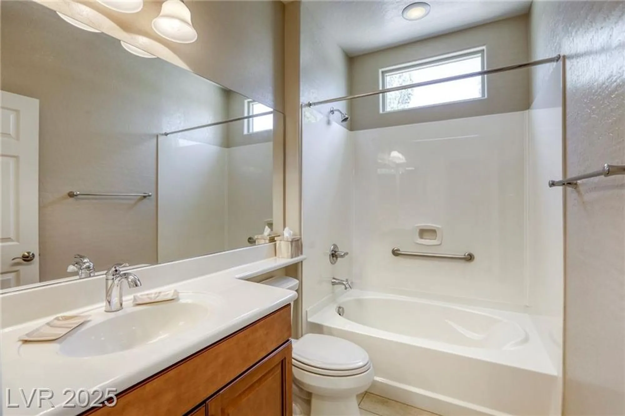 Property Slideshow image 11 of 68 | 3728 garnet heights ave, North Las Vegas, NV, 89081