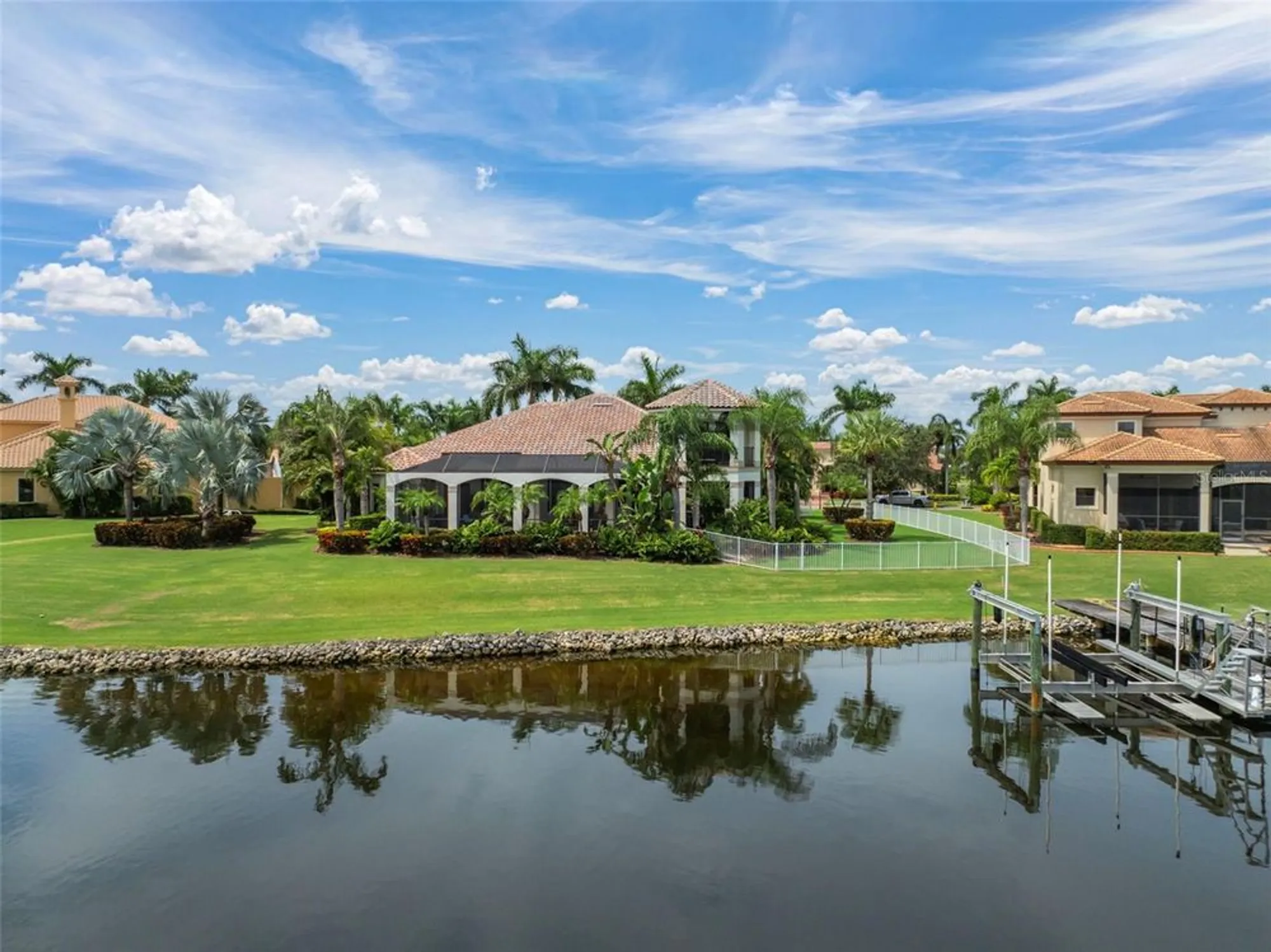 Property Slideshow image 9 of 98 | 5405 tybee island dr, Apollo Beach, FL, 33572