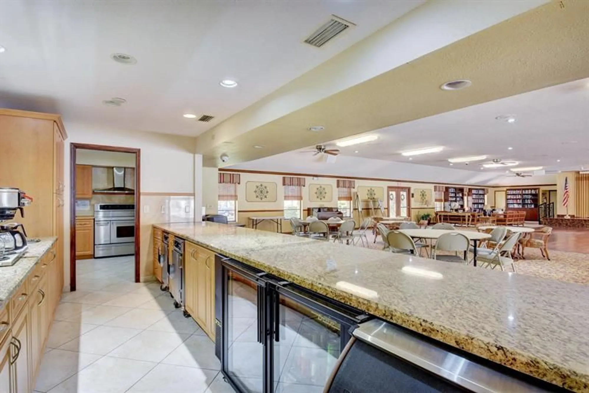 Property Slideshow image 59 of 66 | 9800 pecan tree dr b, Boynton Beach, FL, 33436