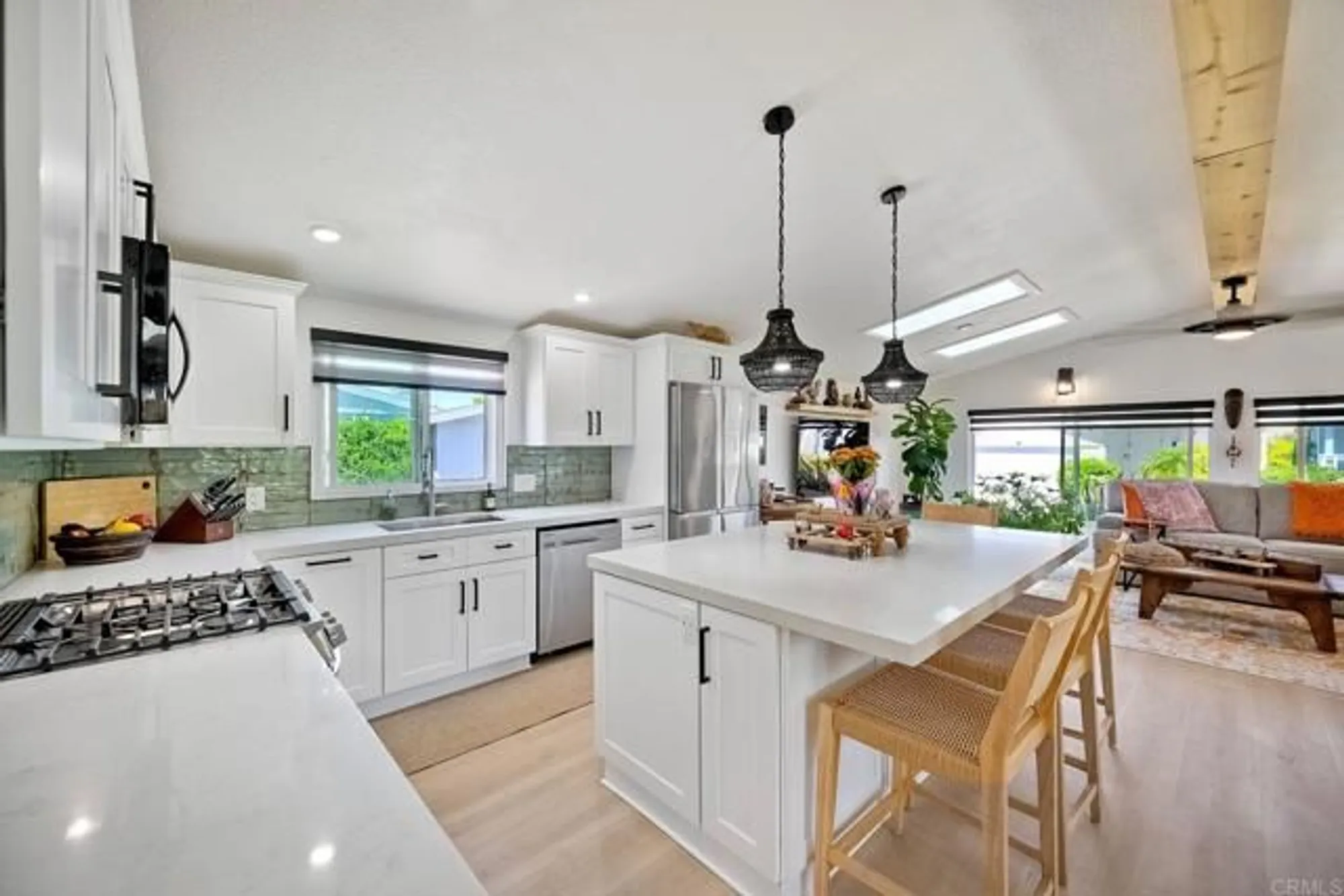 Property Slideshow image 2 of 34 | 1447 puritan dr, Oceanside, CA, 92057