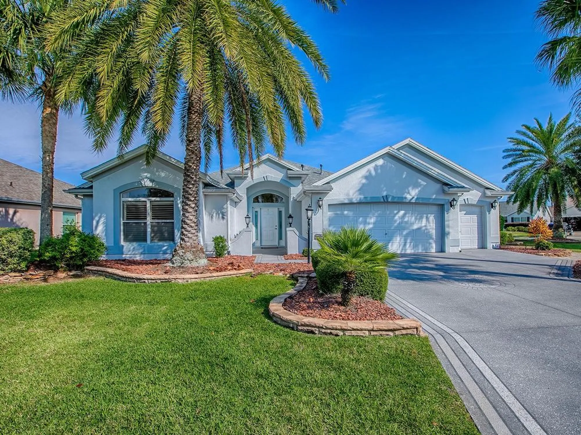 Property Slideshow image 1 of 37 | 629 hartley pl, The Villages, FL, 32162