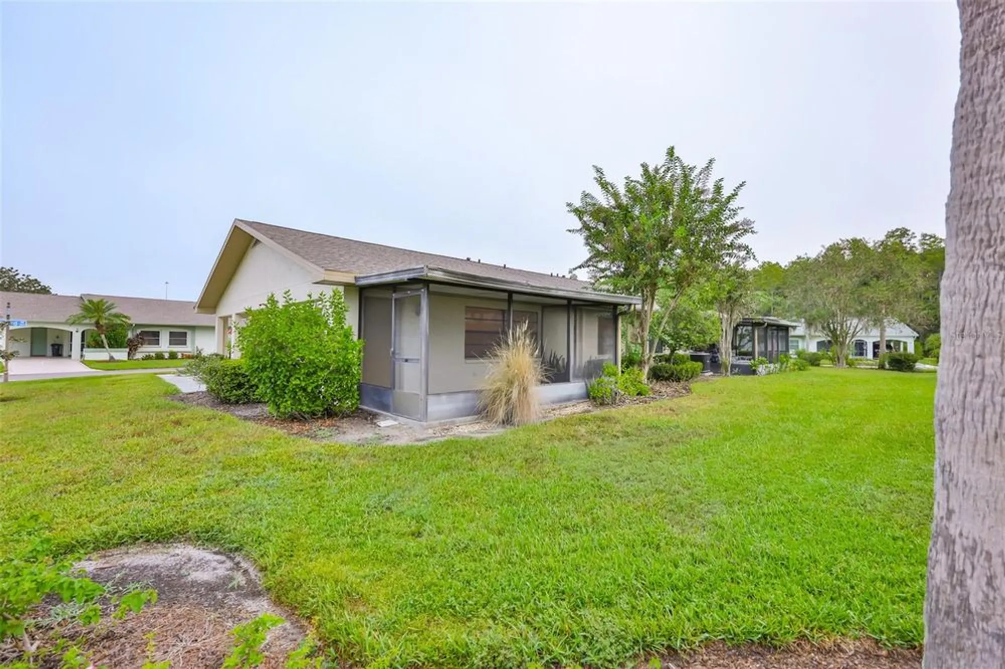 Property Slideshow image 29 of 87 | 2122 hereford dr # 511, Sun City Center, FL, 33573