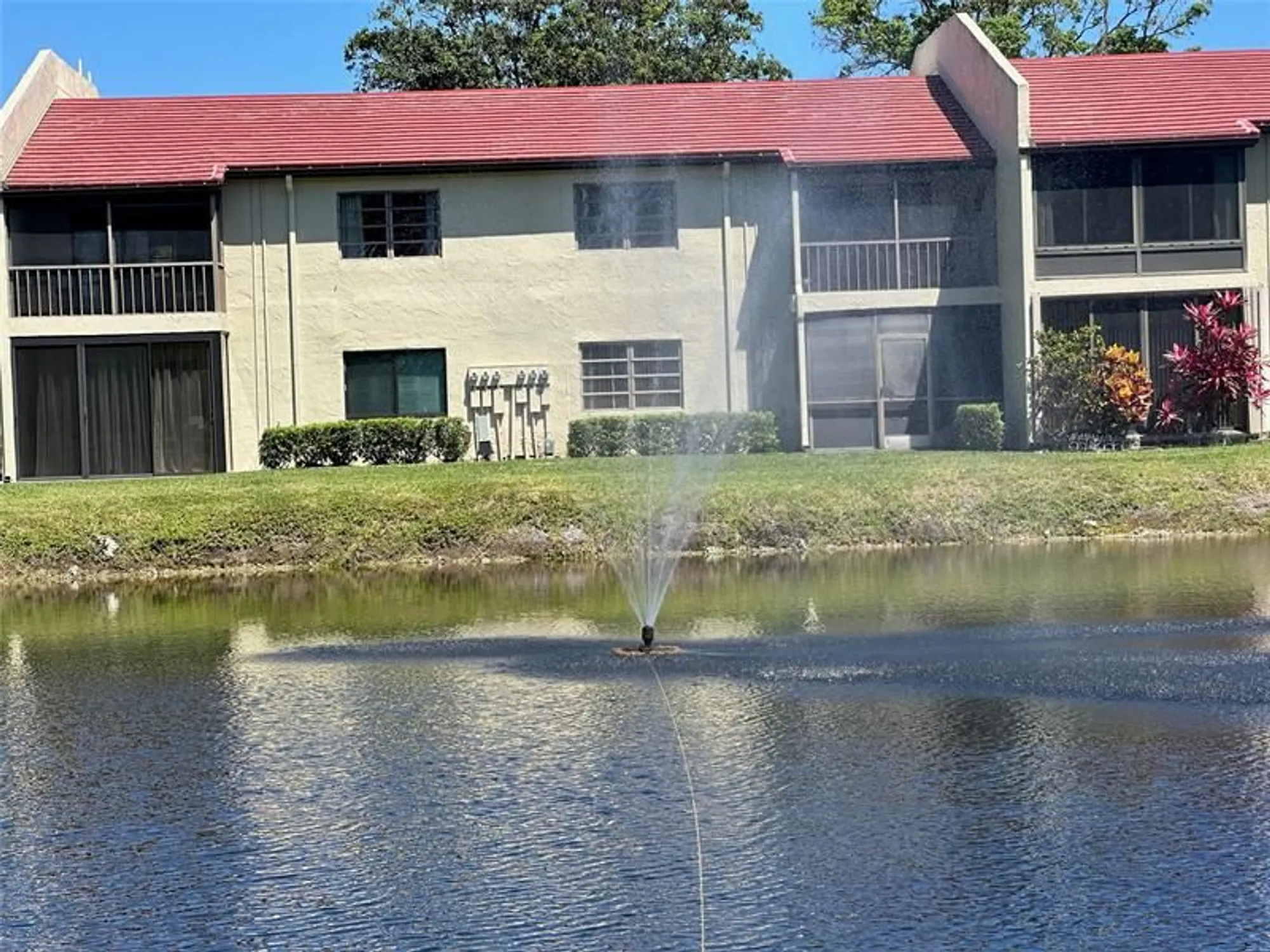 Property Slideshow image 1 of 20 | 21218 lago cir apt 7h, Boca Raton, FL, 33433