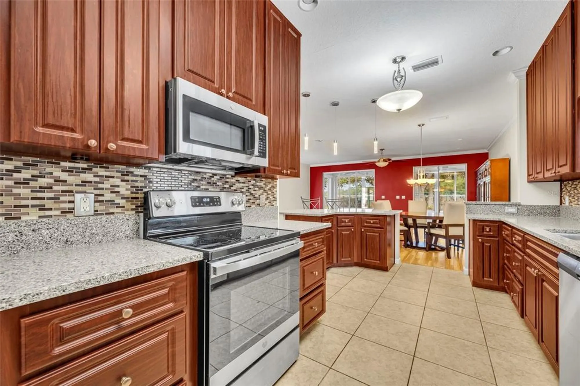Property Slideshow image 17 of 57 | 5899 nw 27th pl, Ocala, FL, 34482