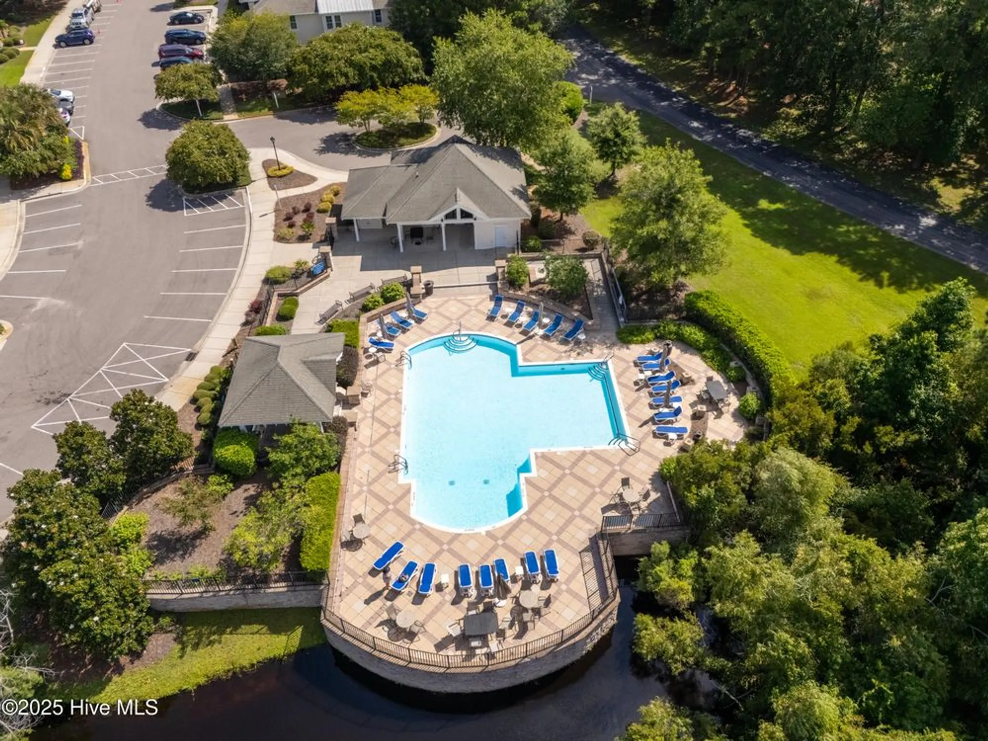 Property Slideshow image 37 of 46 | 2537 st james dr apt 705, Southport, NC, 28461