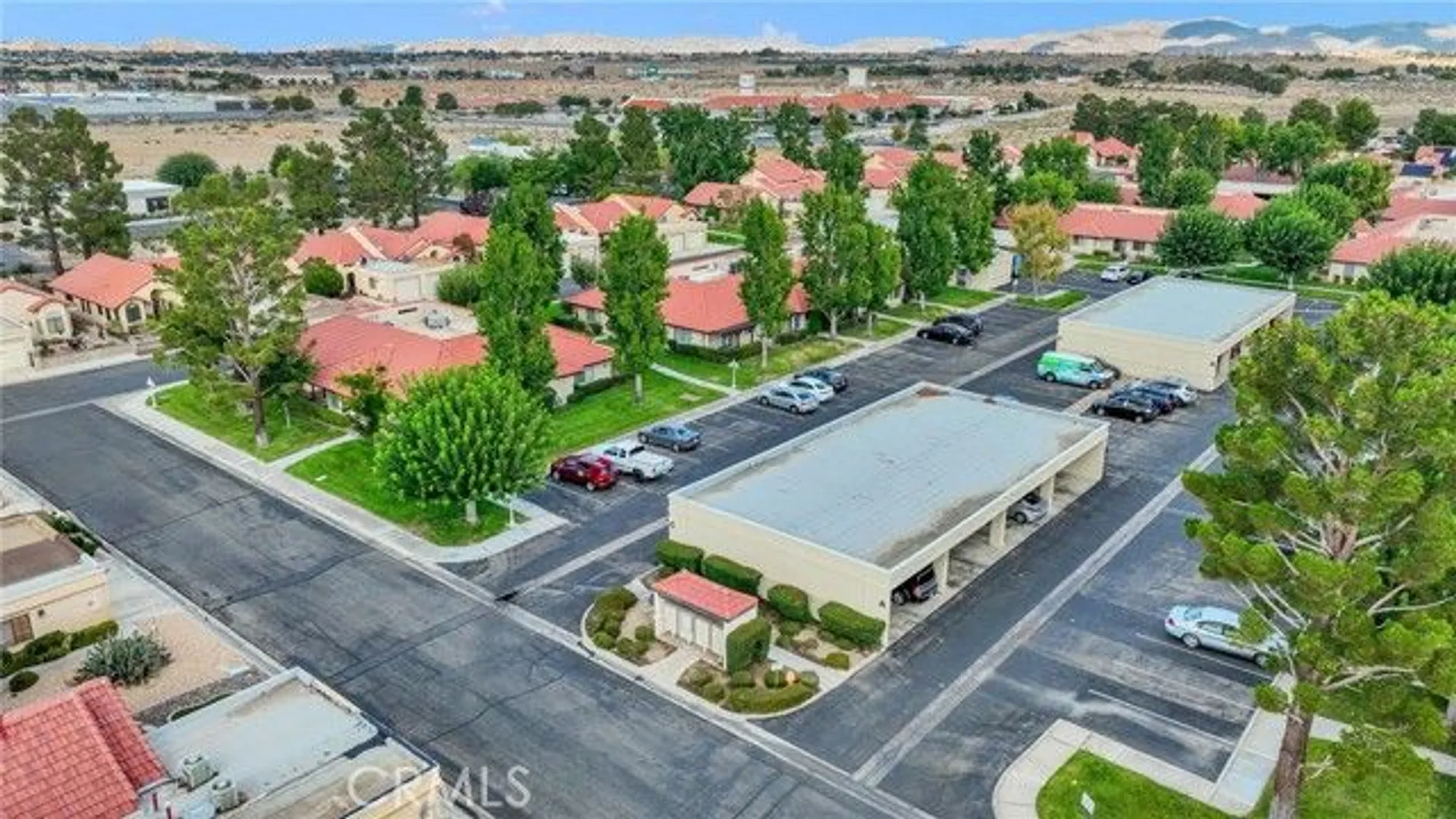 Property Slideshow image 36 of 36 | 19175 elm dr, Apple Valley, CA, 92308
