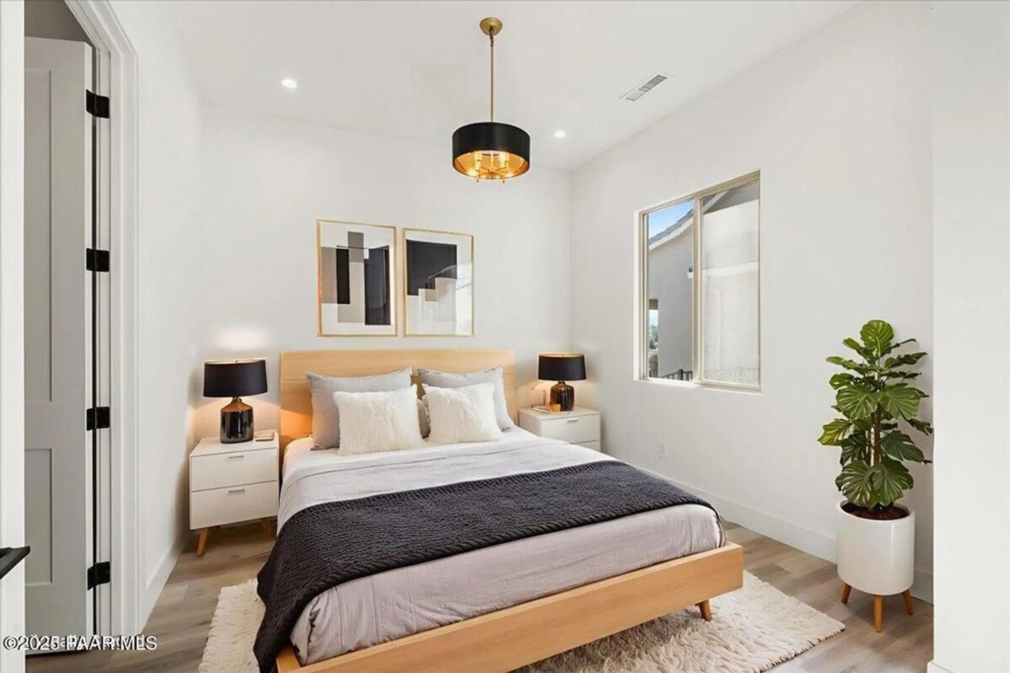 Property Slideshow image 28 of 47 | 1197 sassaby cir, Prescott, AZ, 86301