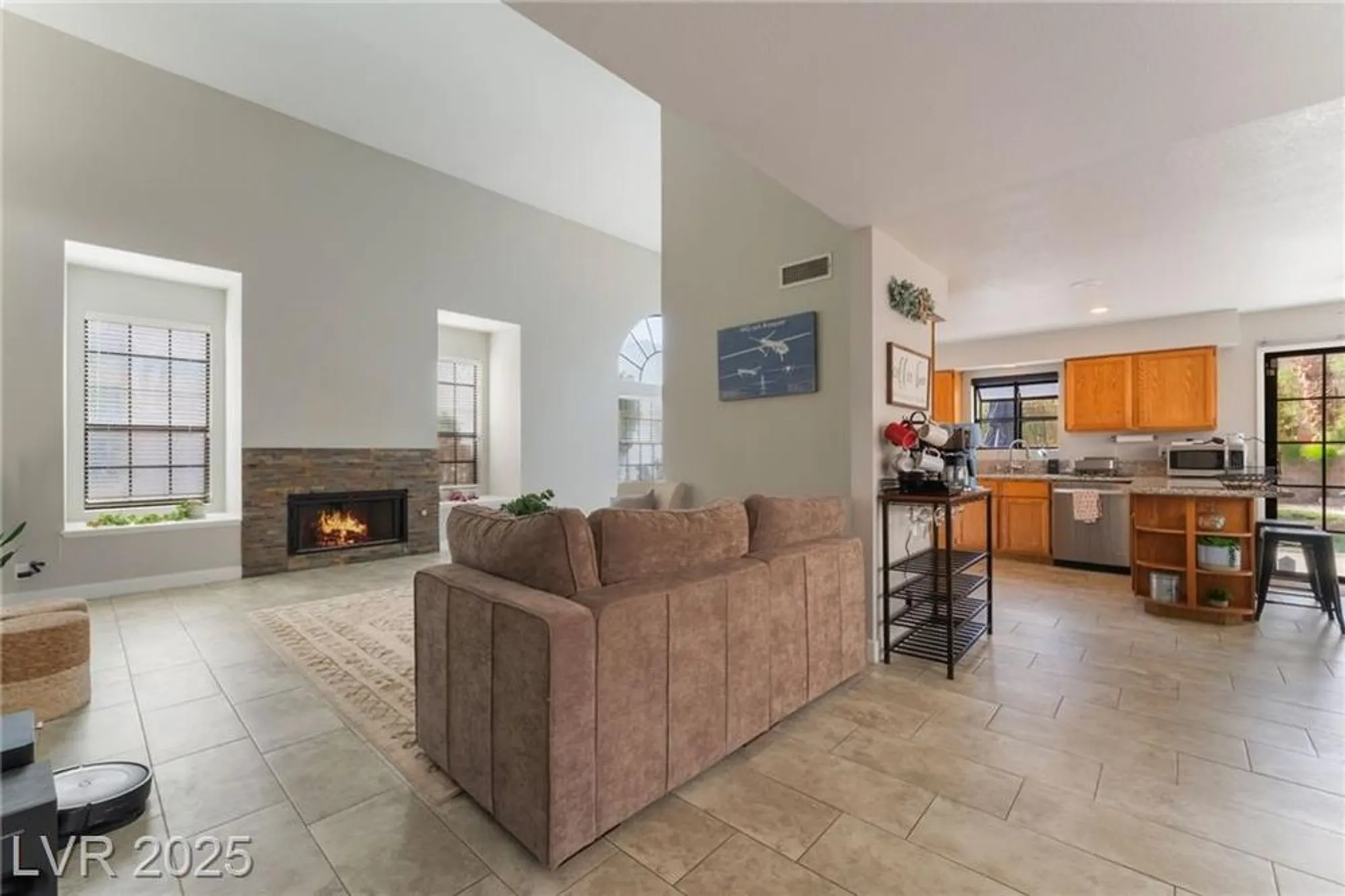 Property Slideshow image 12 of 51 | 4817 friar ln, Las Vegas, NV, 89130